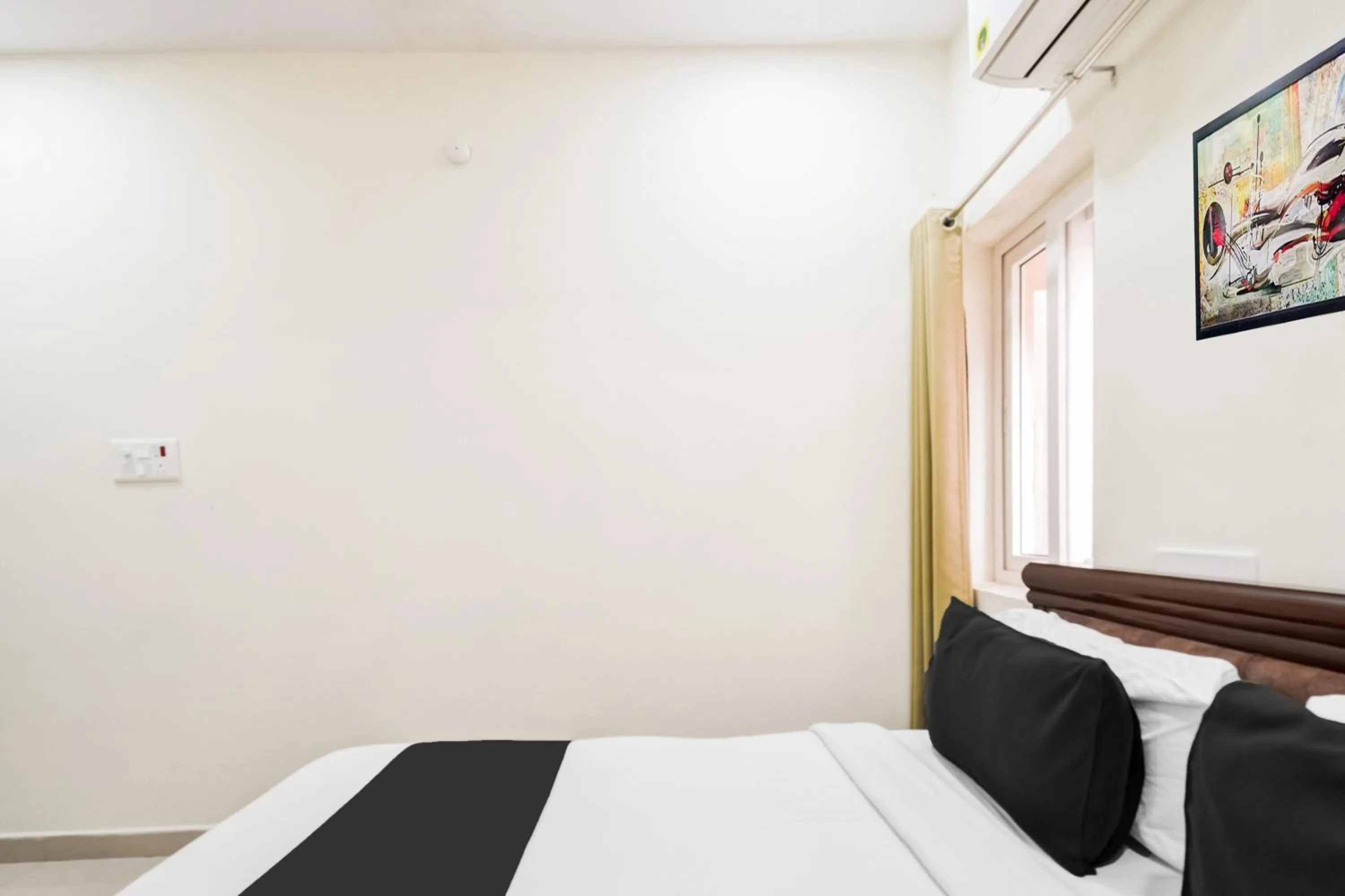 Bedroom, Bed in Super Collection O Madhapur