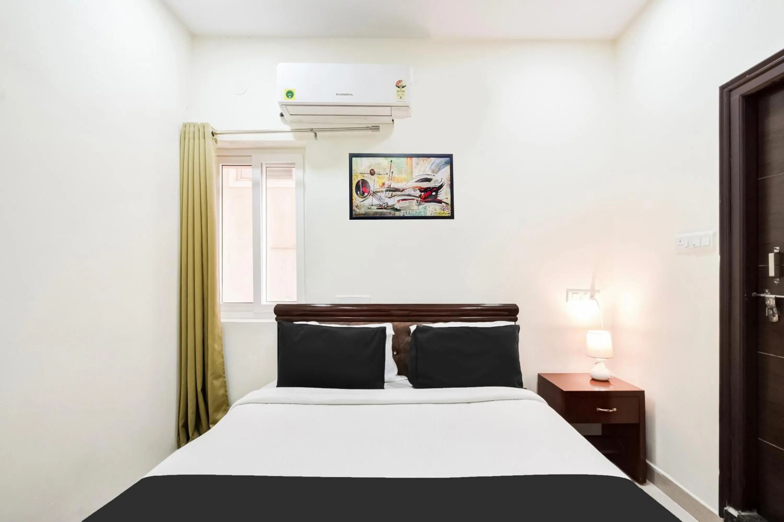 Bedroom, Bed in Super Collection O Madhapur