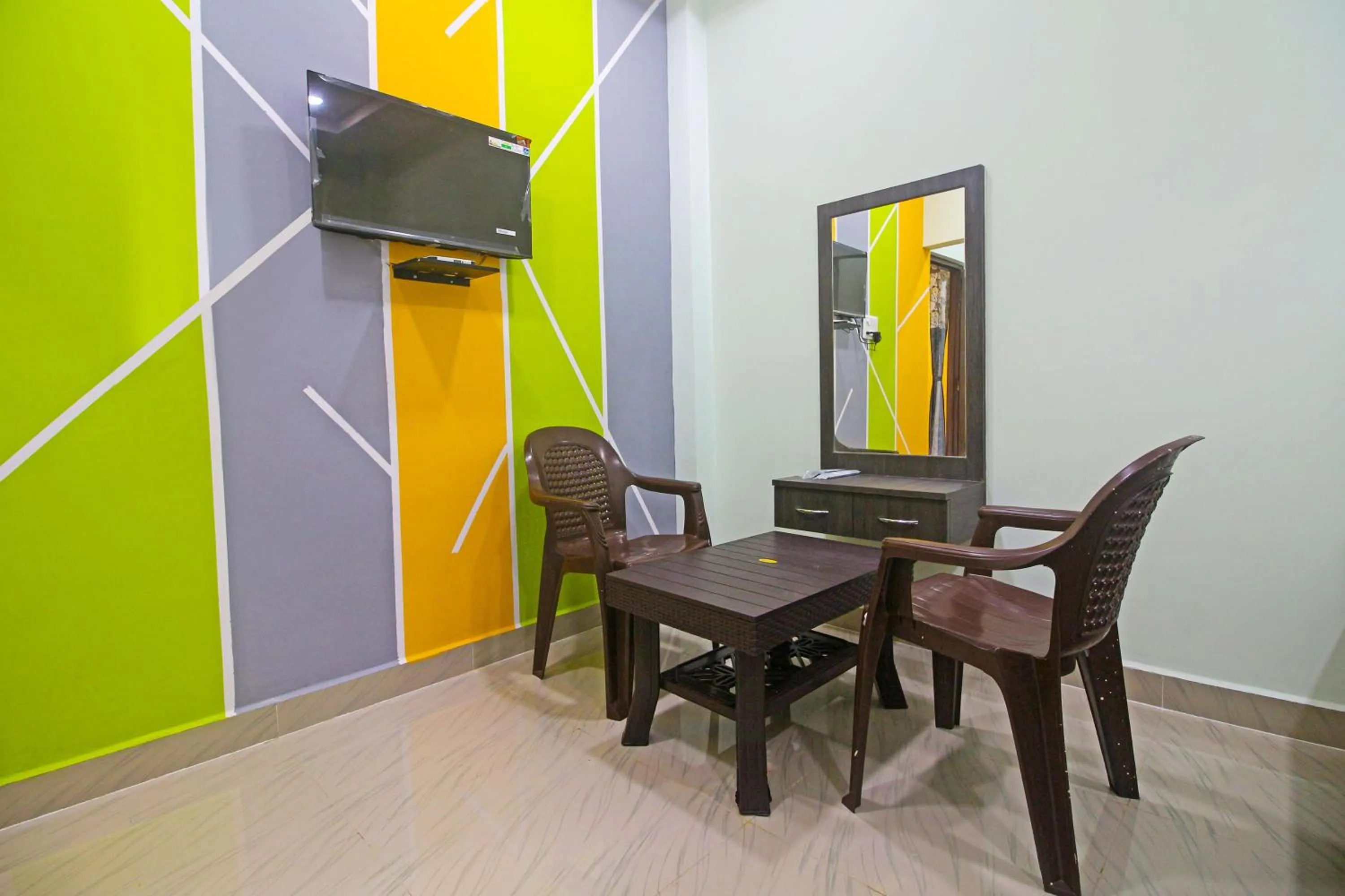 Bedroom in OYO Flagship Hotel Mh31