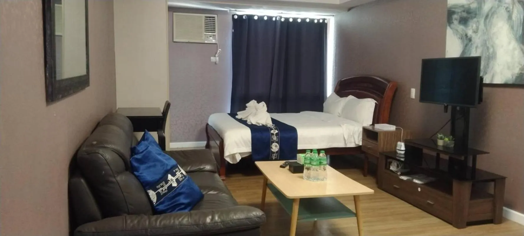 Bed in Davao Central Suites