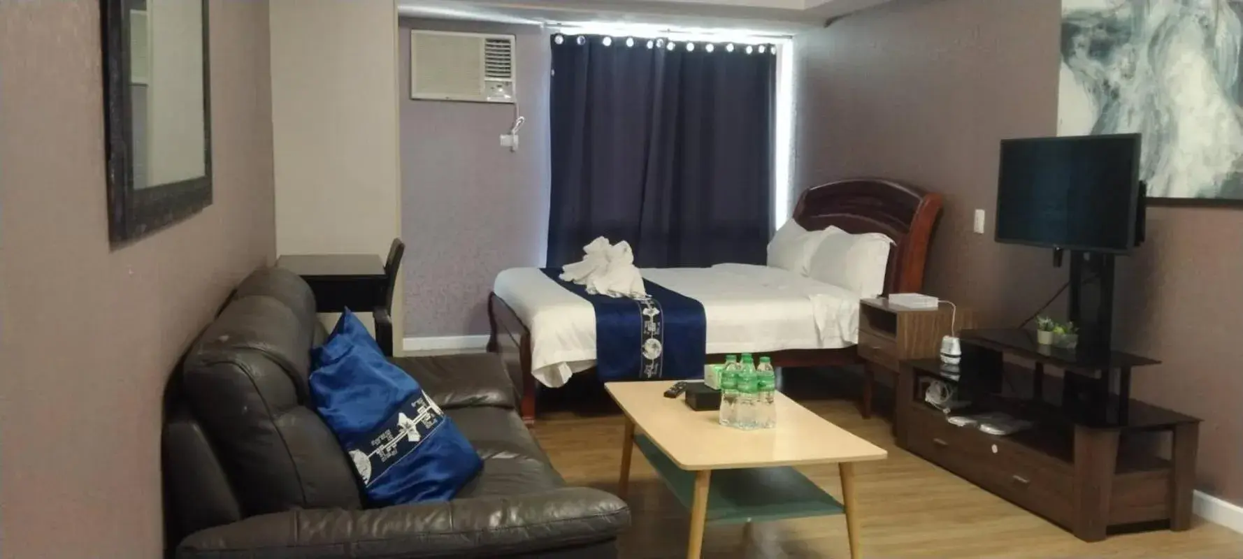 Bed in Davao Central Suites Bed in Davao Central Suites