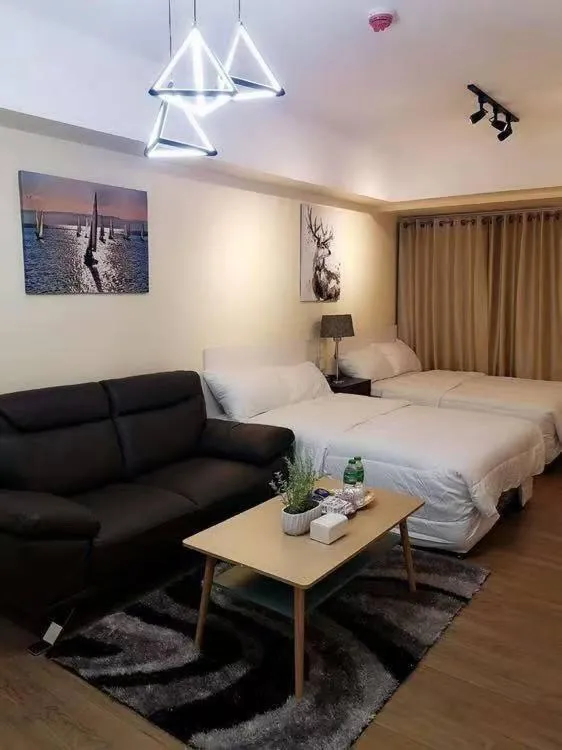 Bed in Davao Central Suites