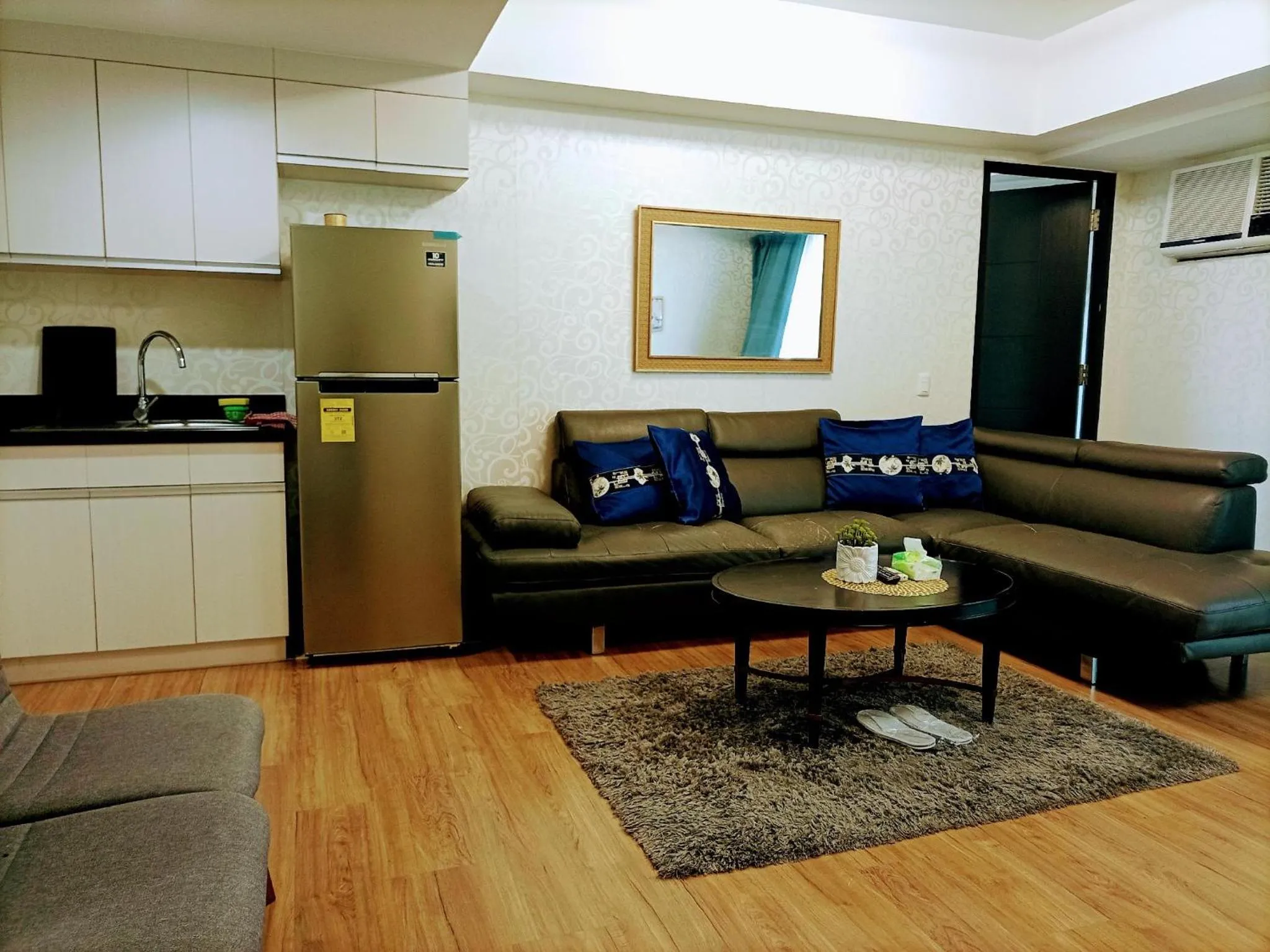 Davao Central Suites