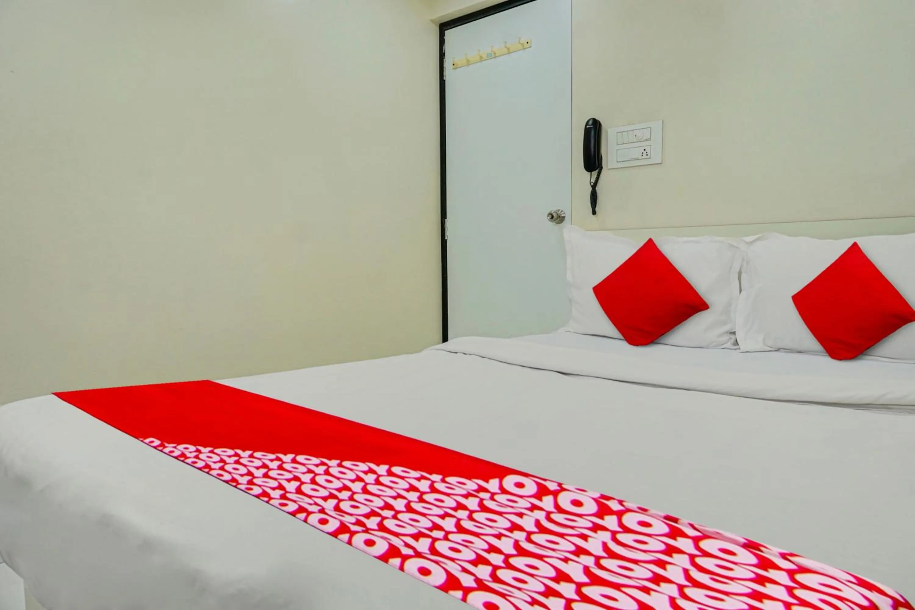 Bedroom, Bed in Hotel O Happy Homely Stay