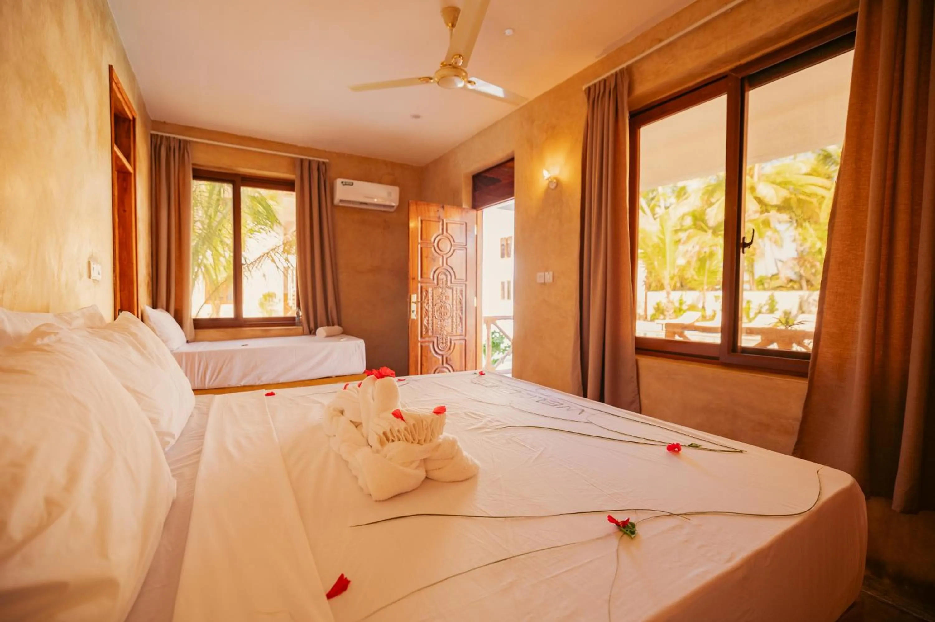 Bed in Mayai Ocean Resort