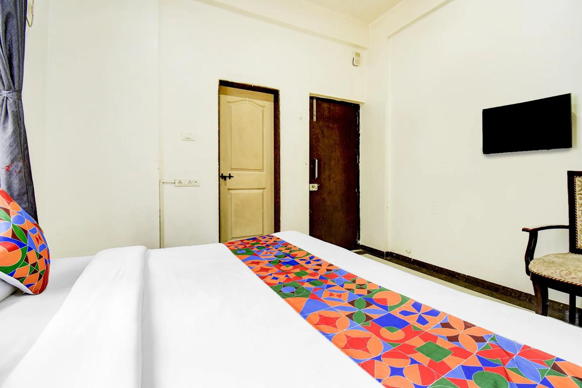 Bed in Via Sahil Residency