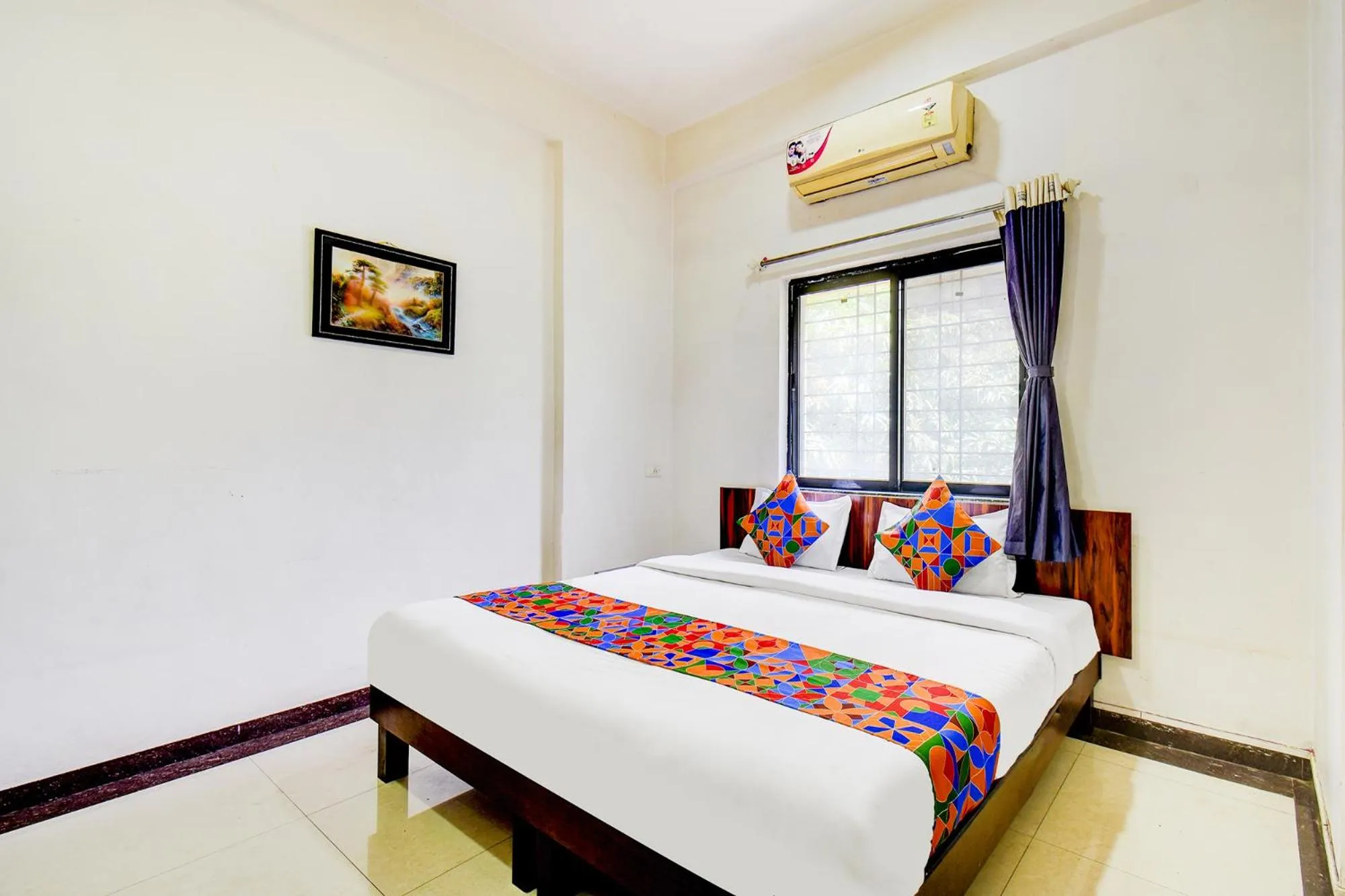 Bed in Via Sahil Residency