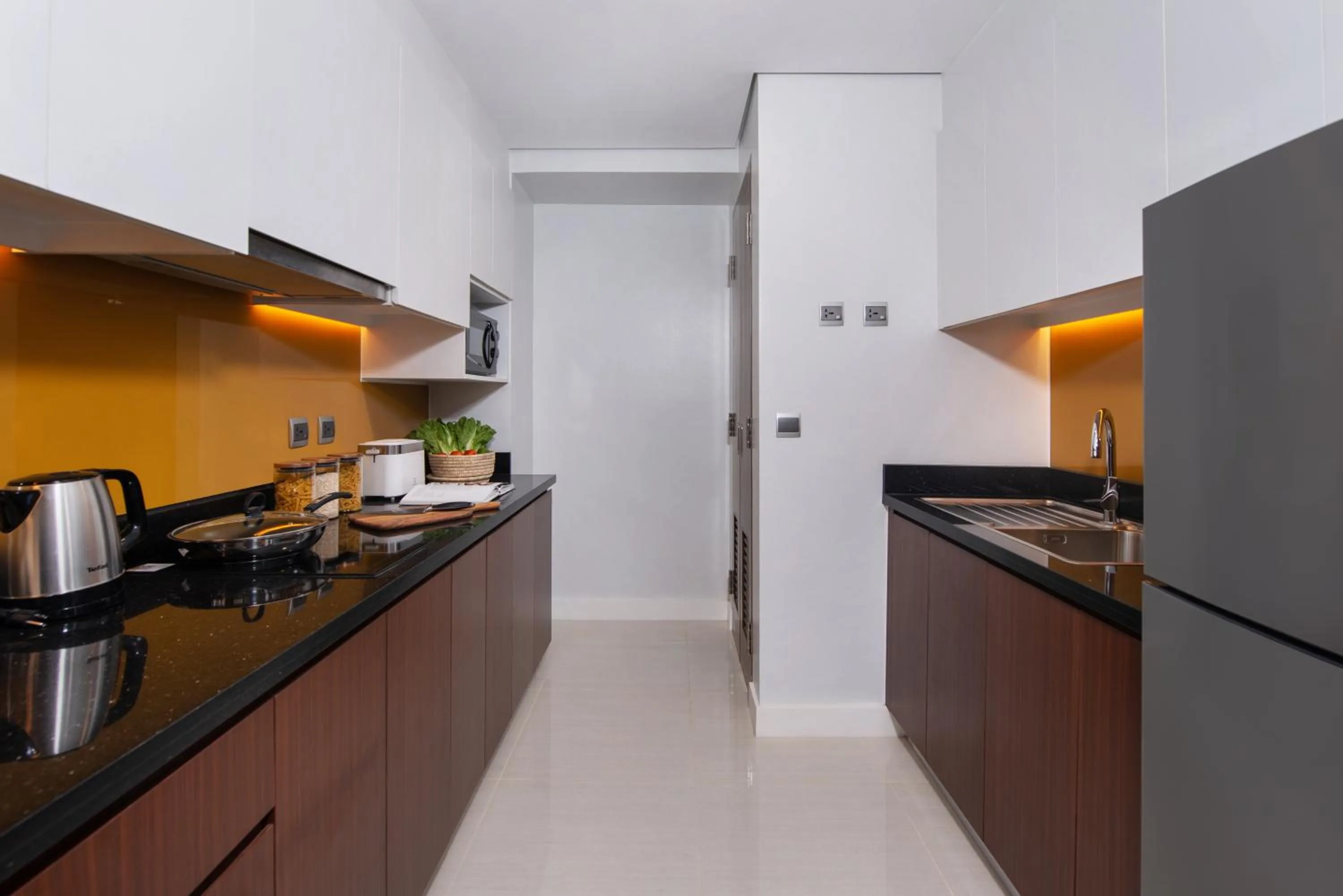 Kitchen or kitchenette in Citadines Benavidez Makati