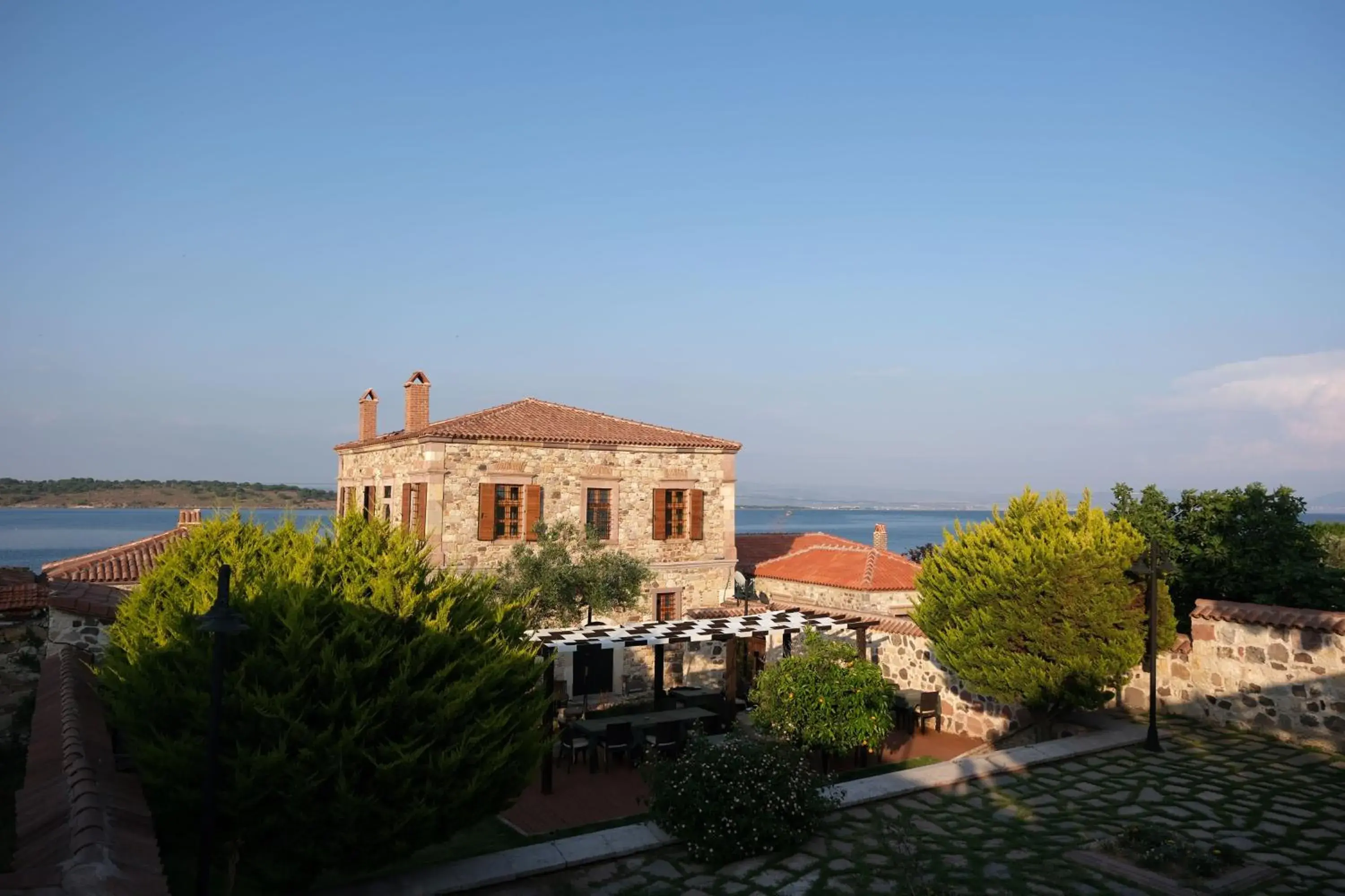 Property building in Kocanli Kosku Property building in Kocanli Kosku