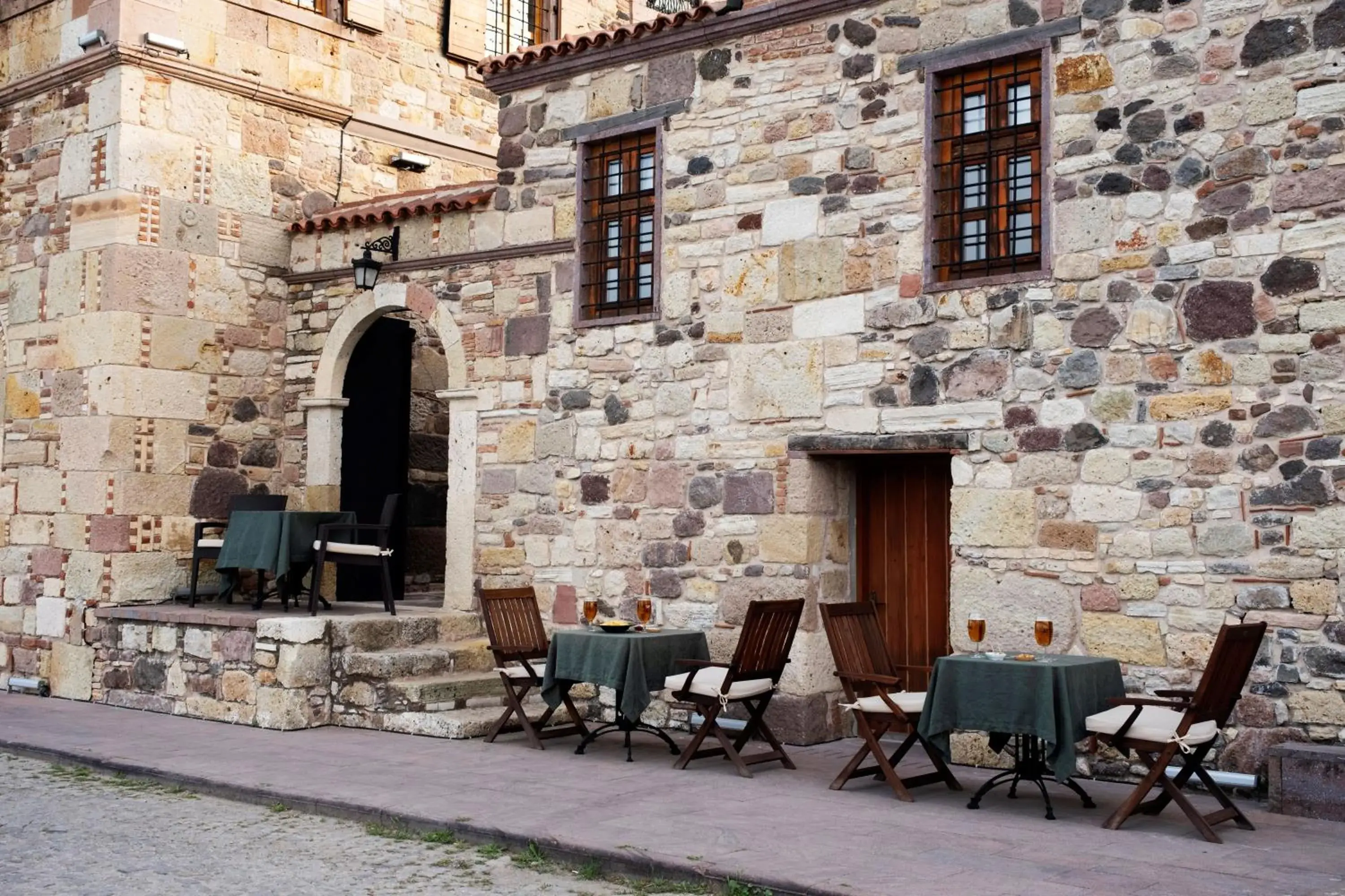 Property building in Kocanli Kosku Property building in Kocanli Kosku