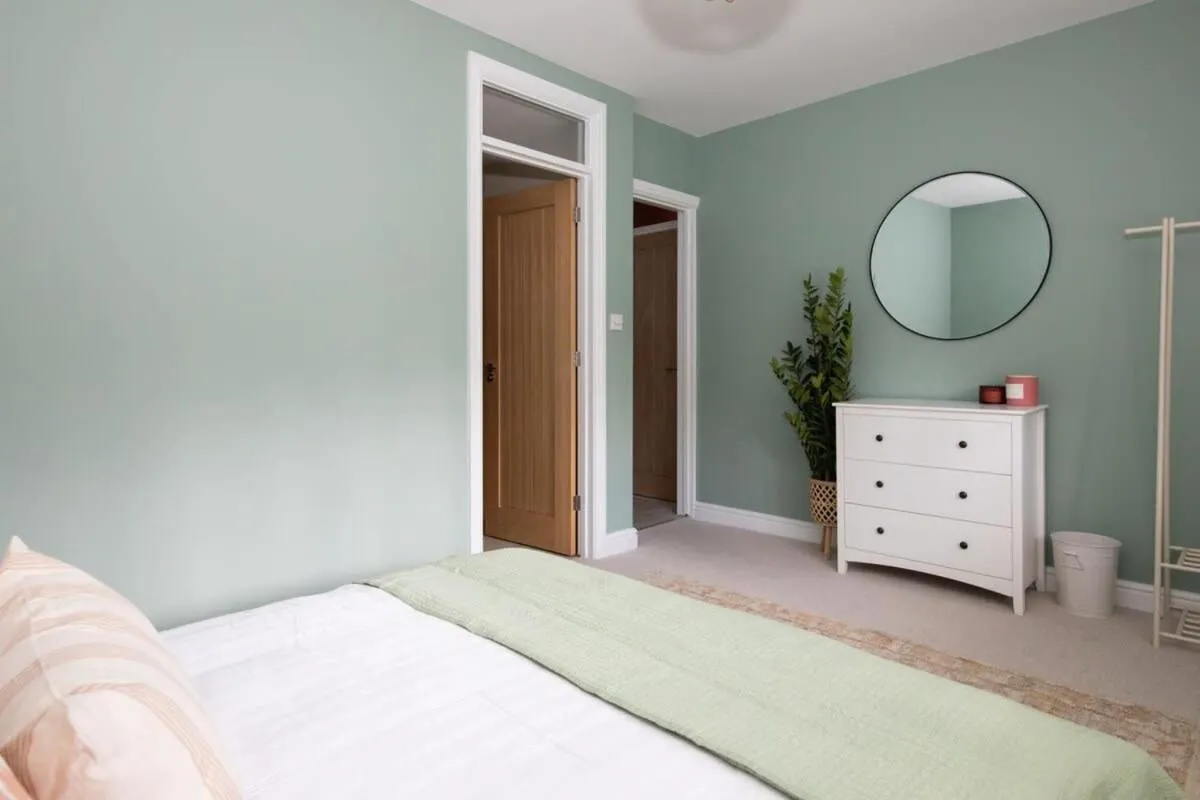 Bed in Bosham 3 BR Beach House with Garden & Playhouse