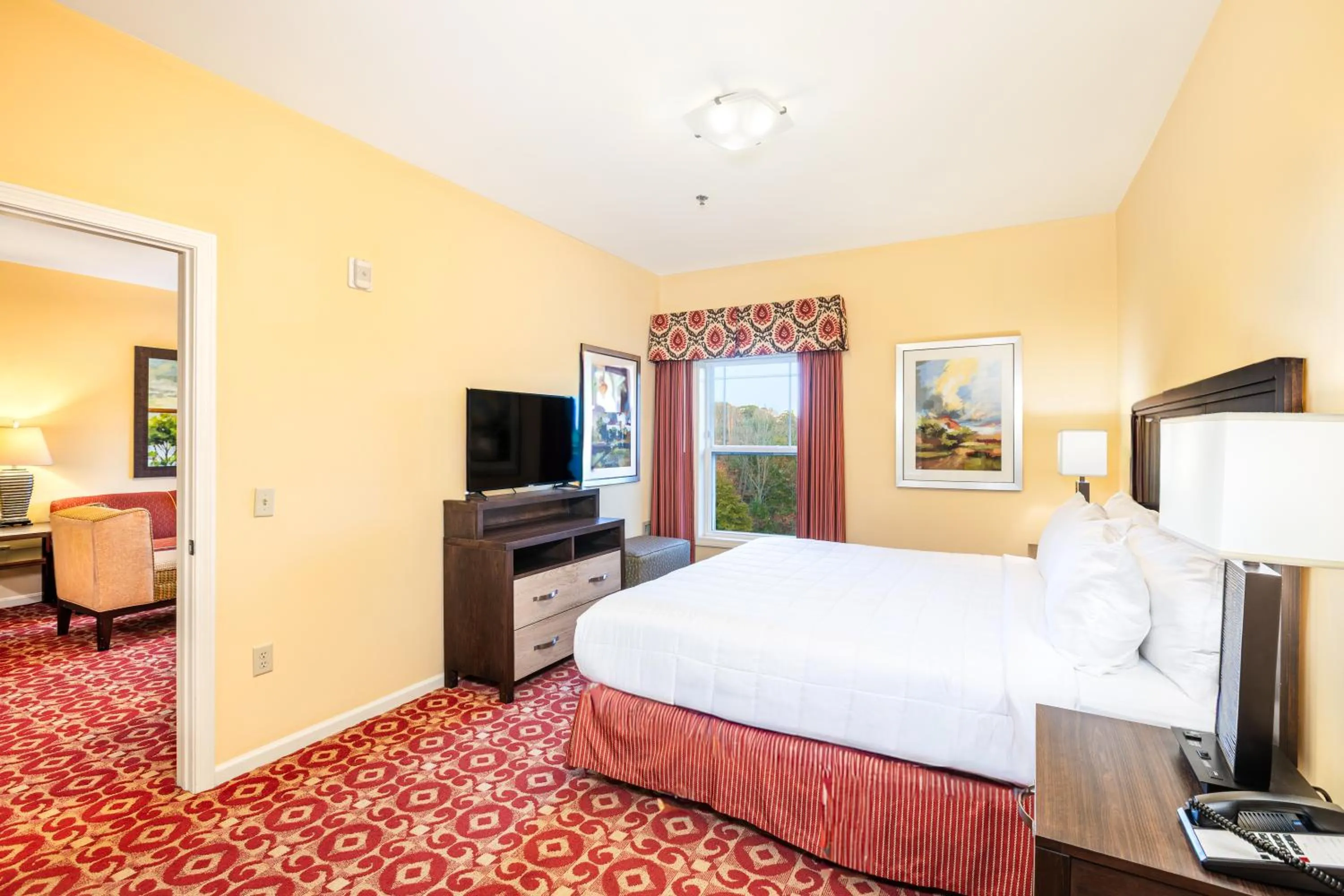 Bedroom, Bed in Berkshire Mountain Lodge