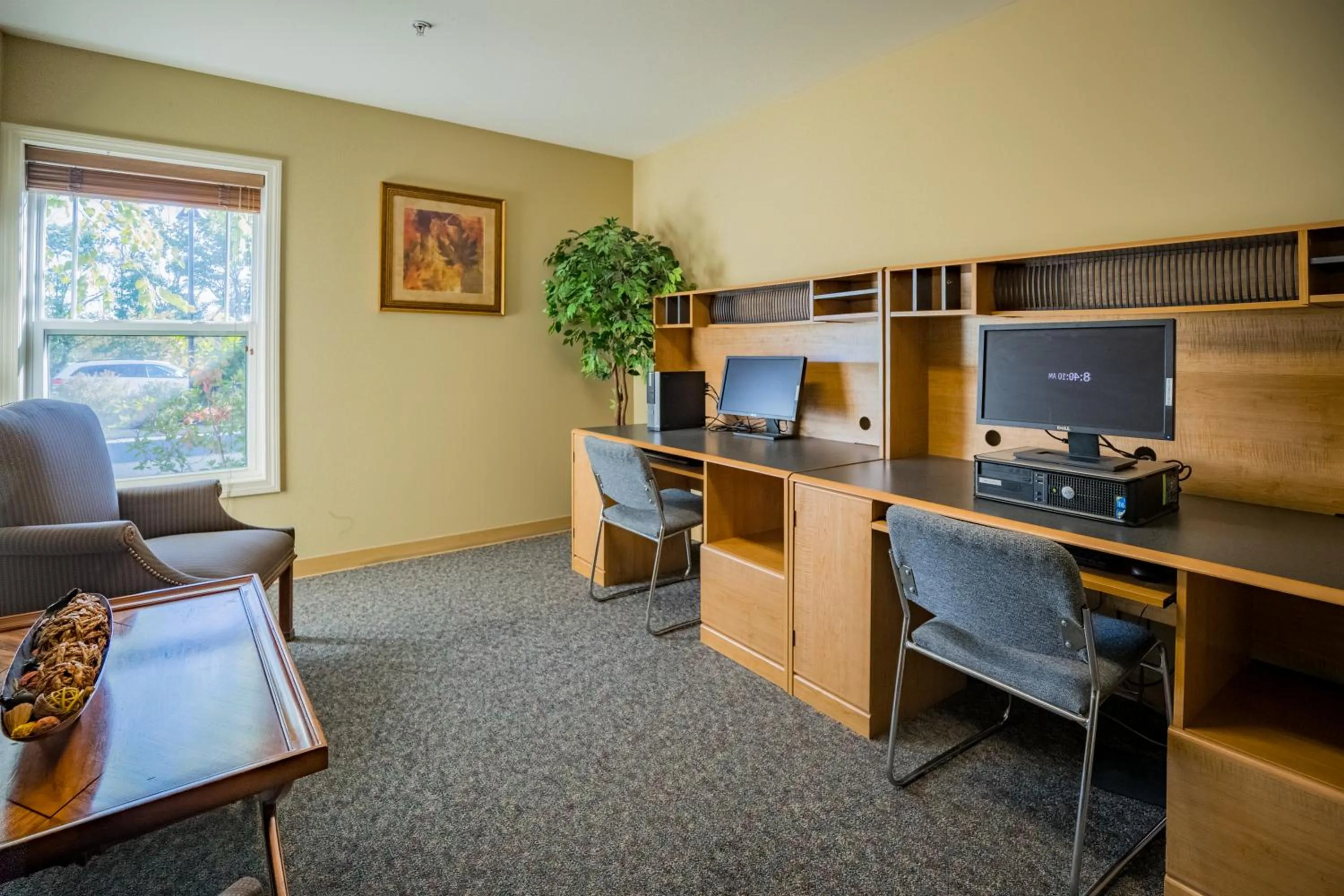 Business facilities in Berkshire Mountain Lodge