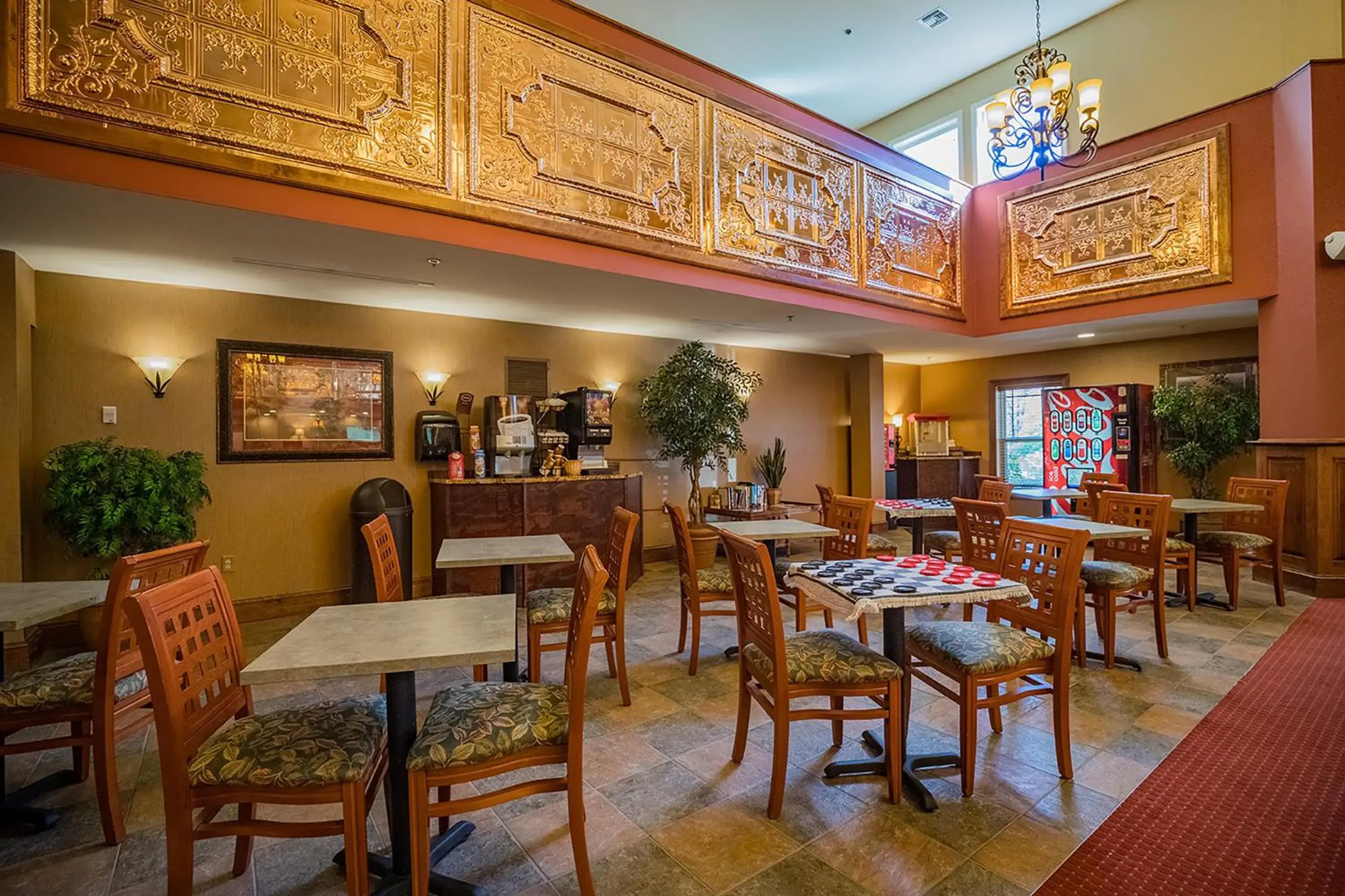 Communal lounge/ TV room in Berkshire Mountain Lodge Communal lounge/ TV room in Berkshire Mountain Lodge