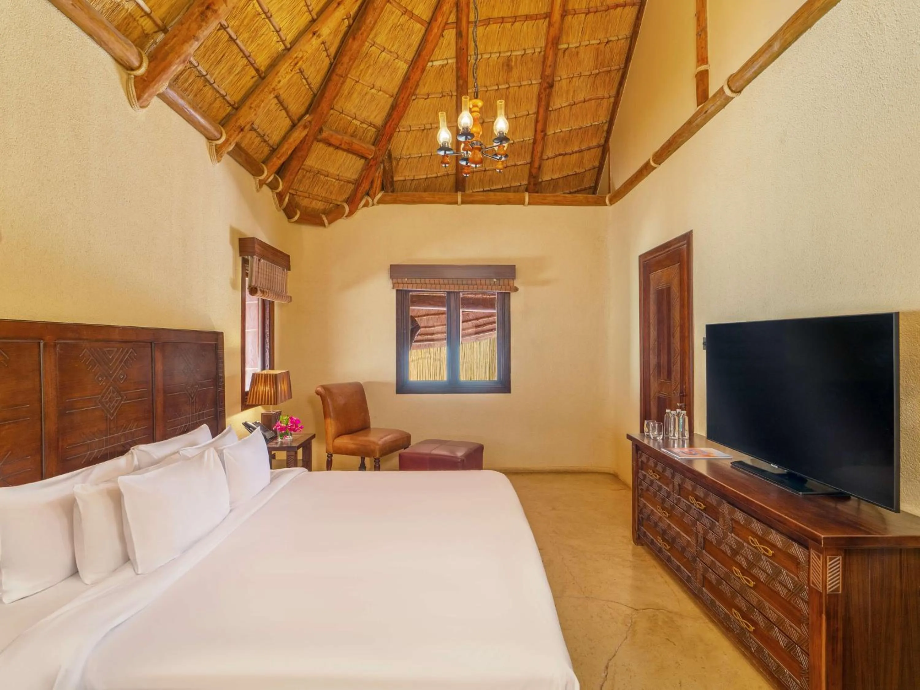 Photo of the whole room, Bed in Nofa Riyadh, A Radisson Collection Resort