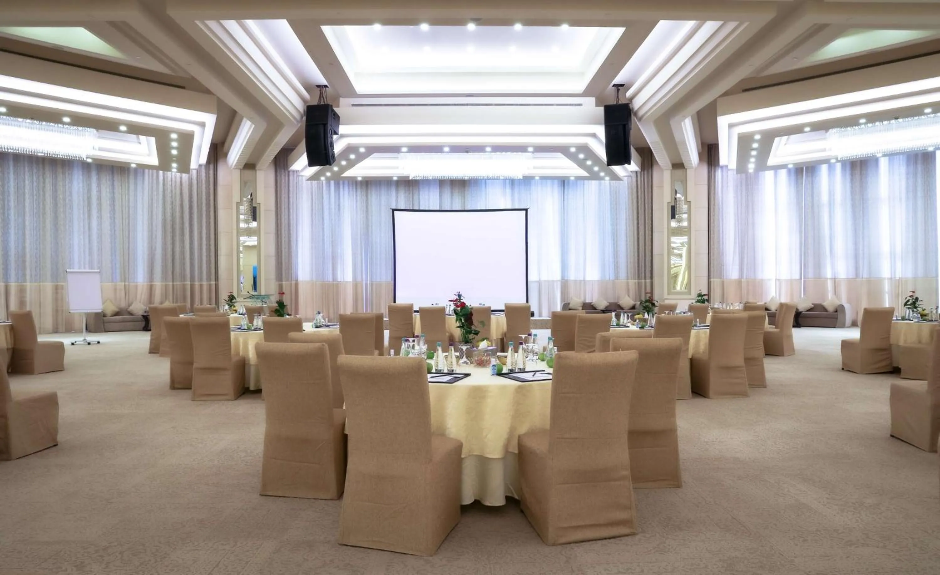 Banquet/Function facilities in Nofa Riyadh, A Radisson Collection Resort