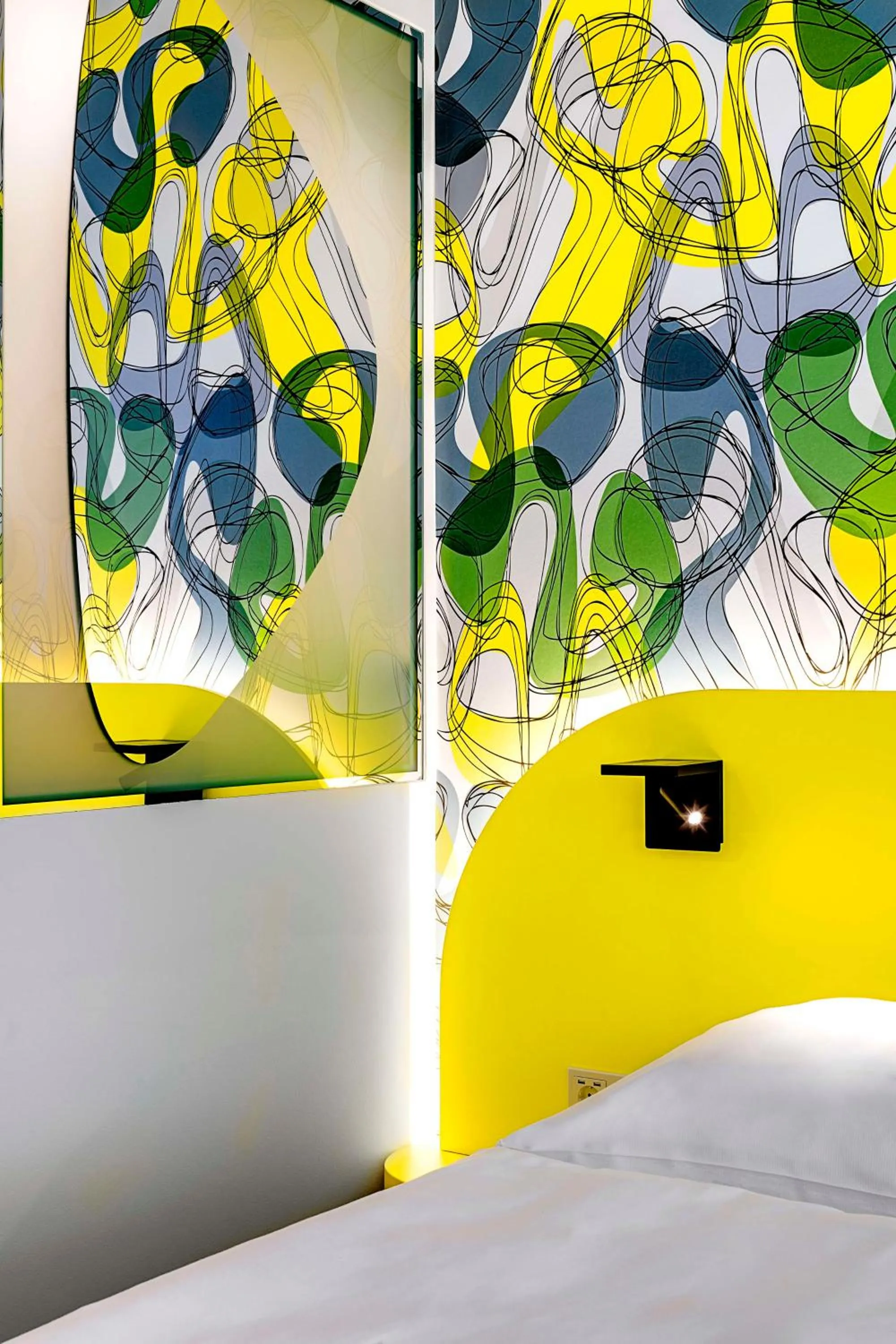 Bedroom, Bed in Prize by Radisson, Dortmund City