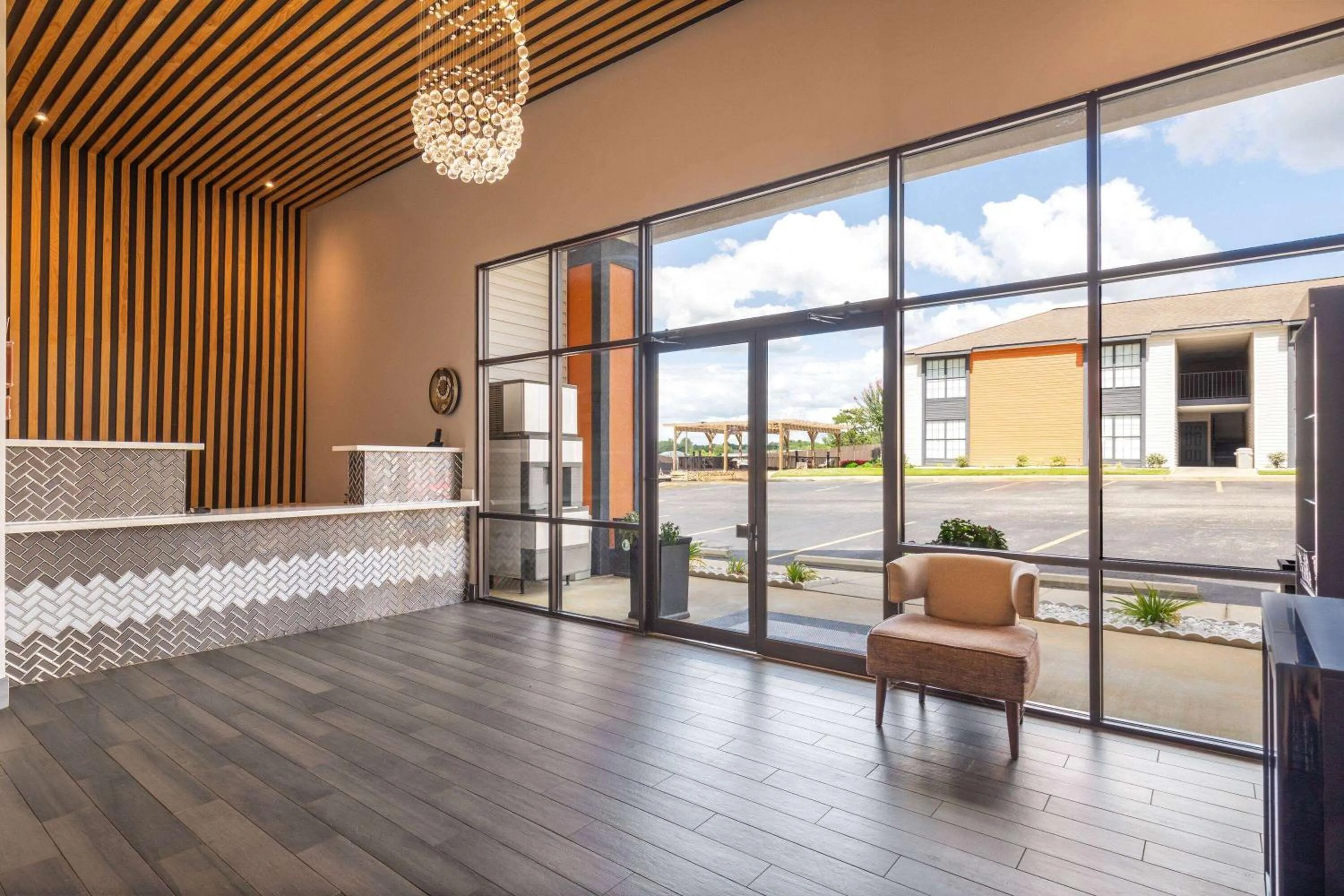 Lobby or reception in Ramada by Wyndham Studio Suites Dothan