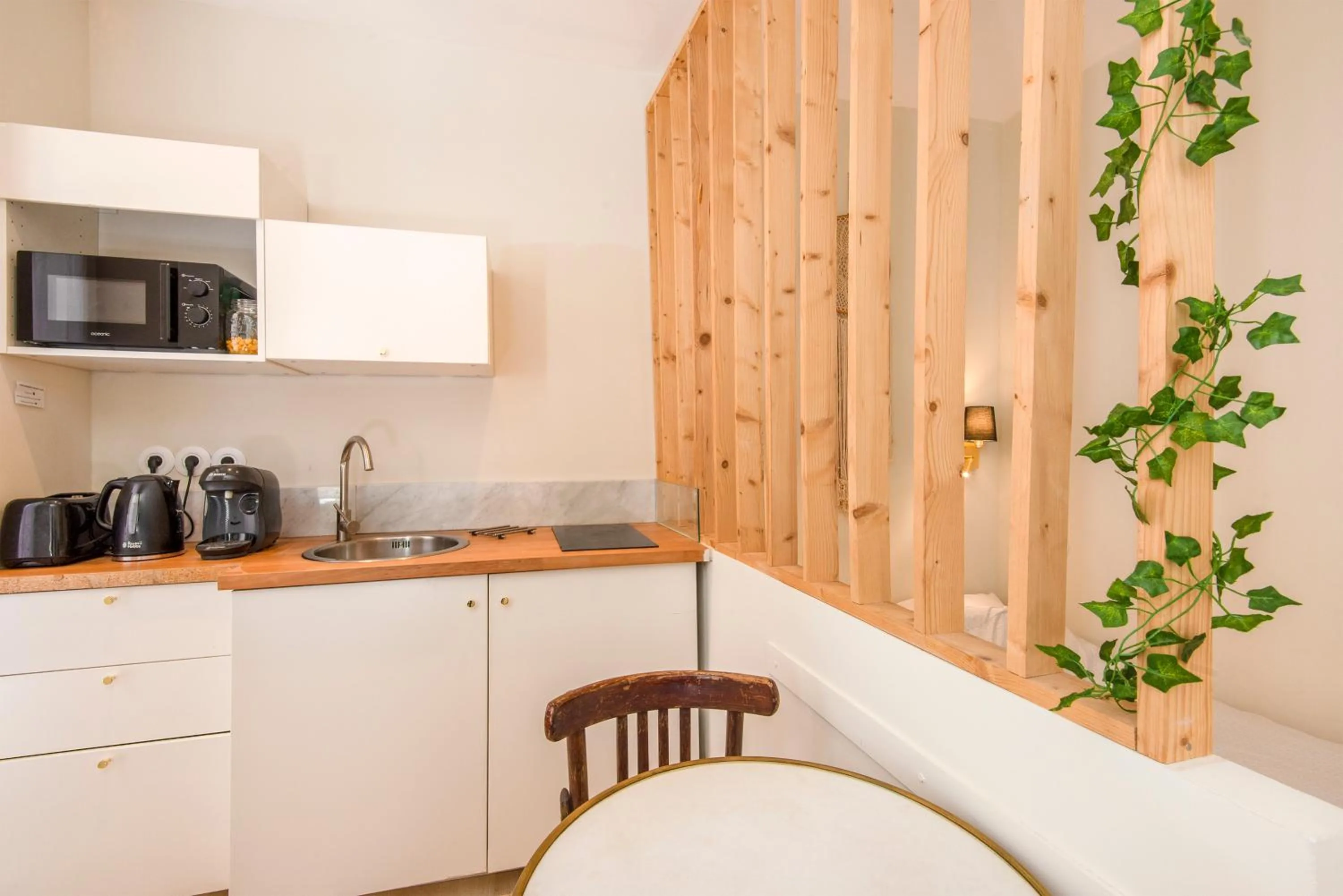 Coffee/tea facilities in Paradis d'amour avec terrasse