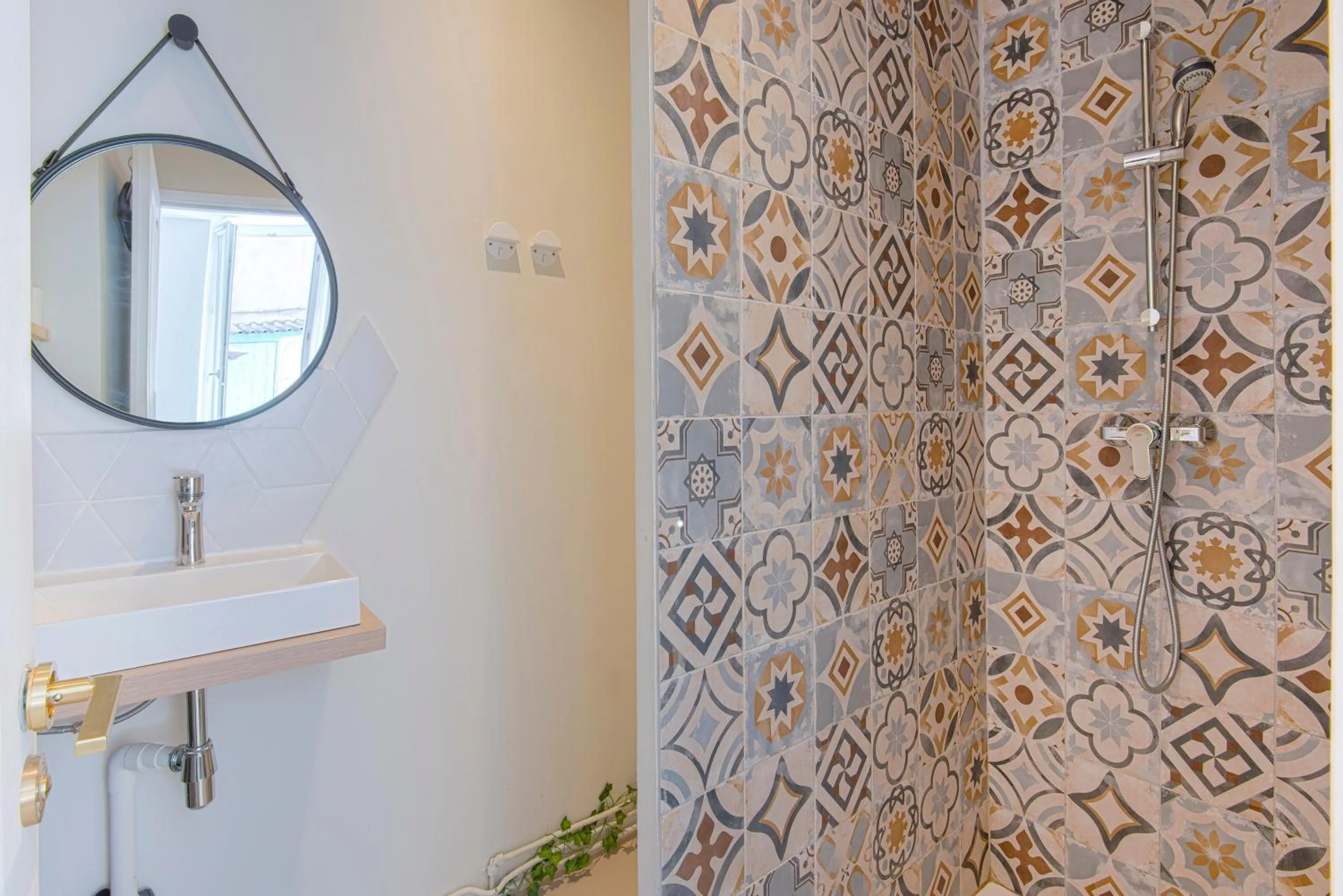 Shower in Paradis d'amour avec terrasse