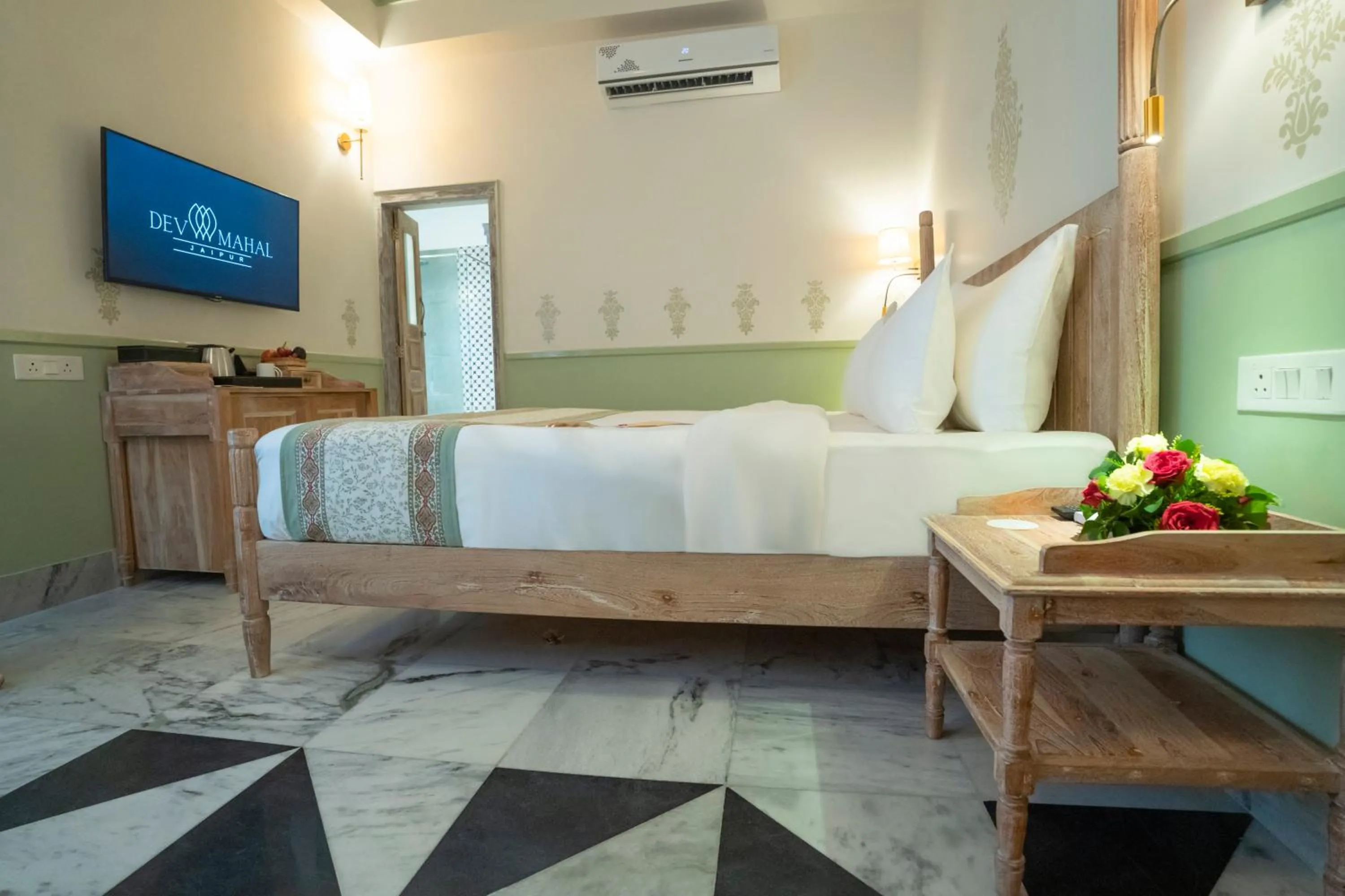 TV and multimedia, Bed in Dev Mahal - A Boutique Heritage Hotel