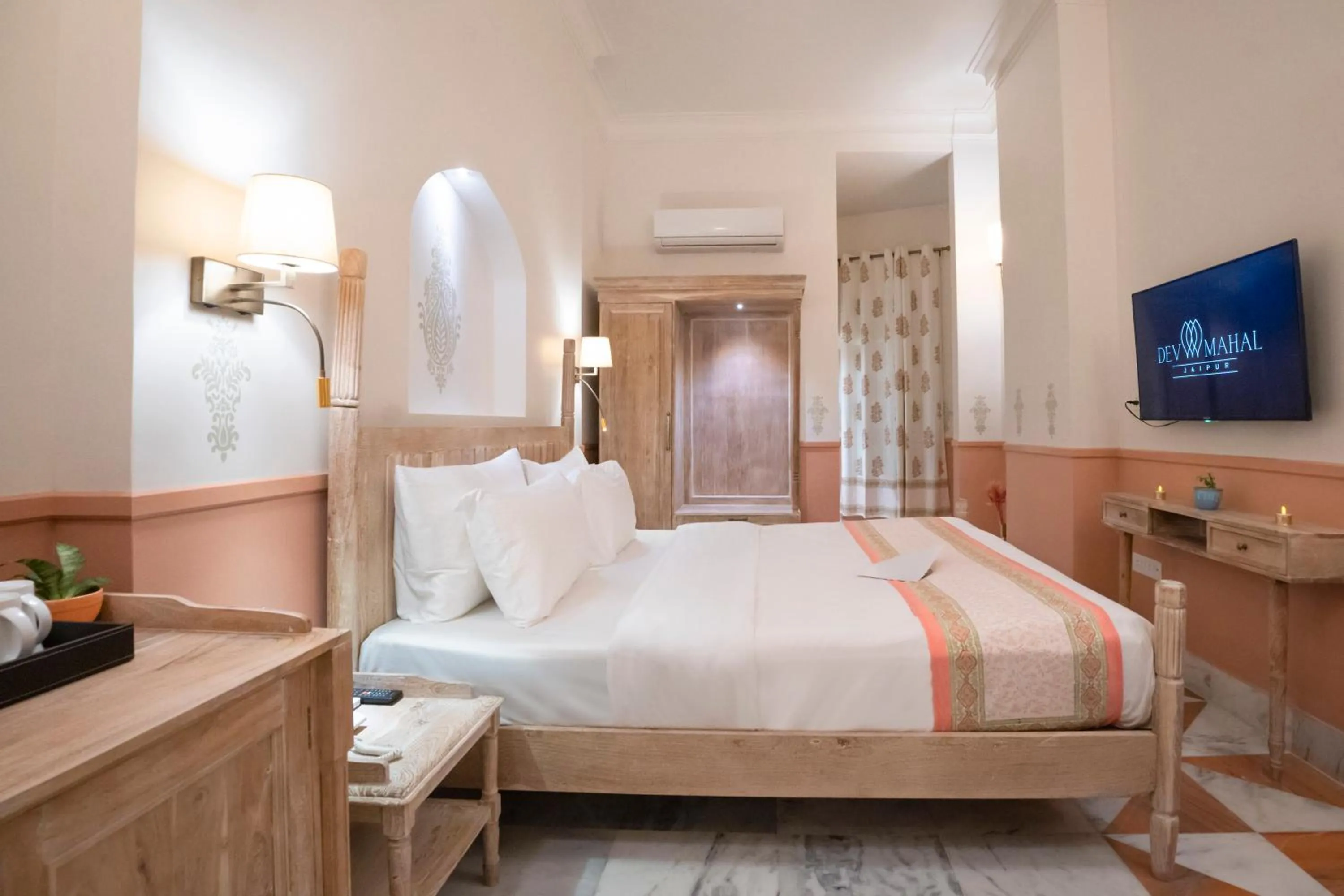 TV and multimedia, Bed in Dev Mahal - A Boutique Heritage Hotel