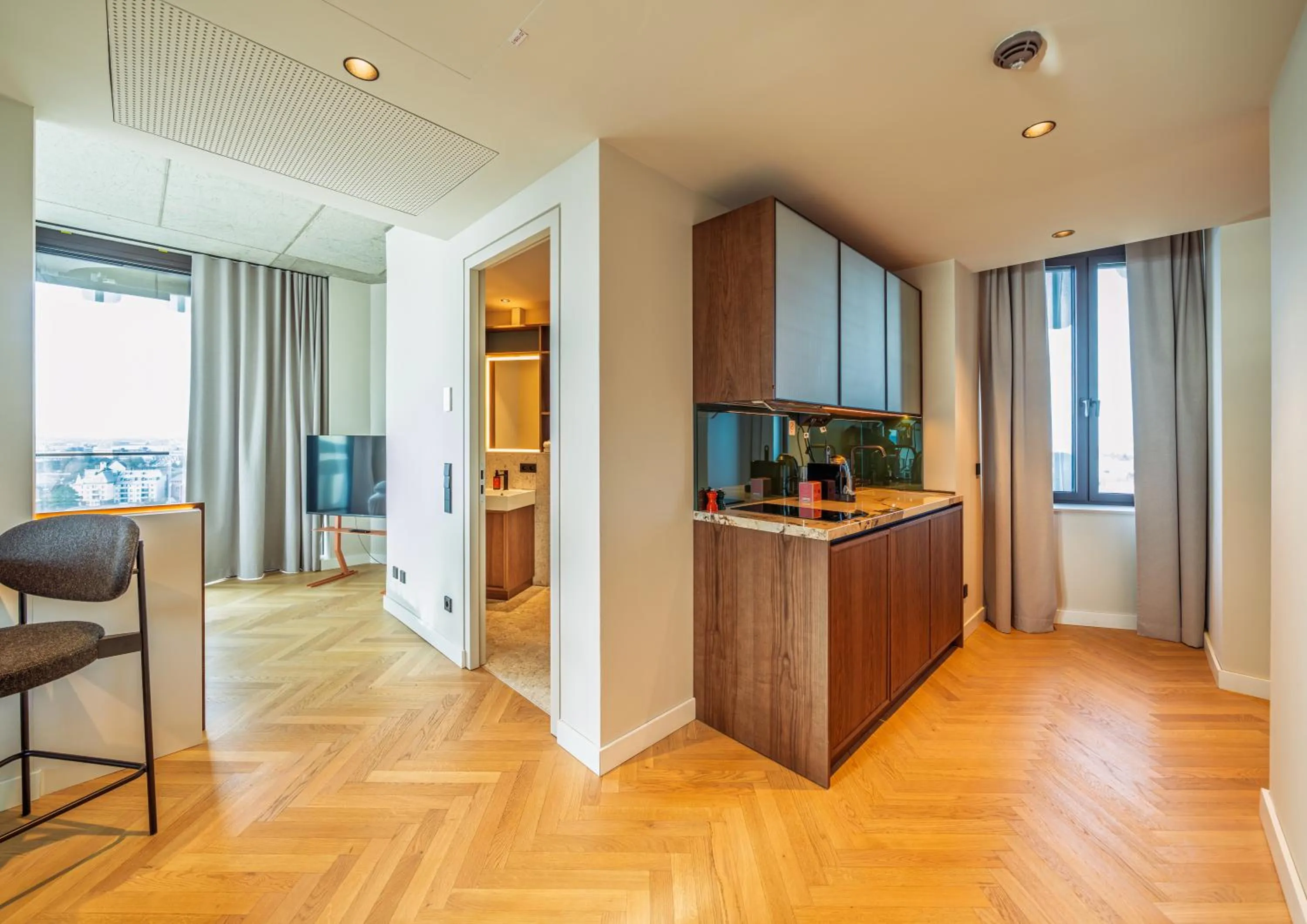 Coffee/tea facilities in The Zipper Hotel und Apartments