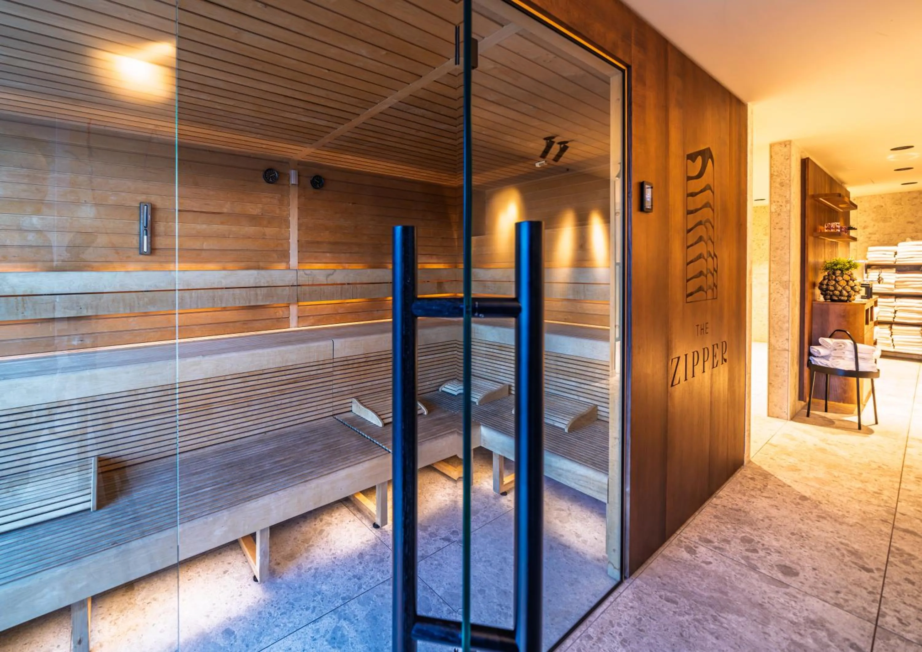 Sauna in The Zipper Hotel und Apartments