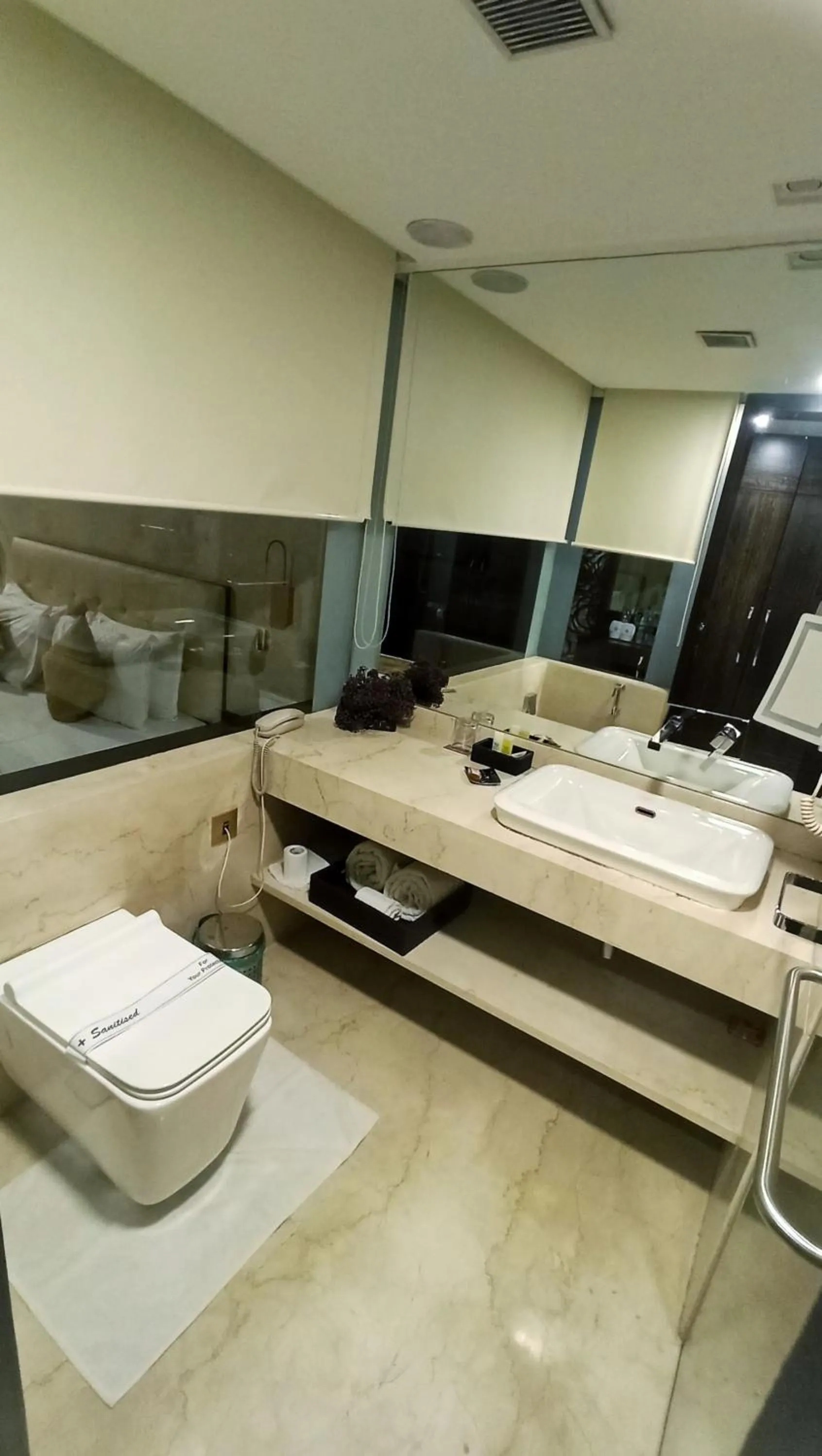 Bathroom in Kailash Parbat