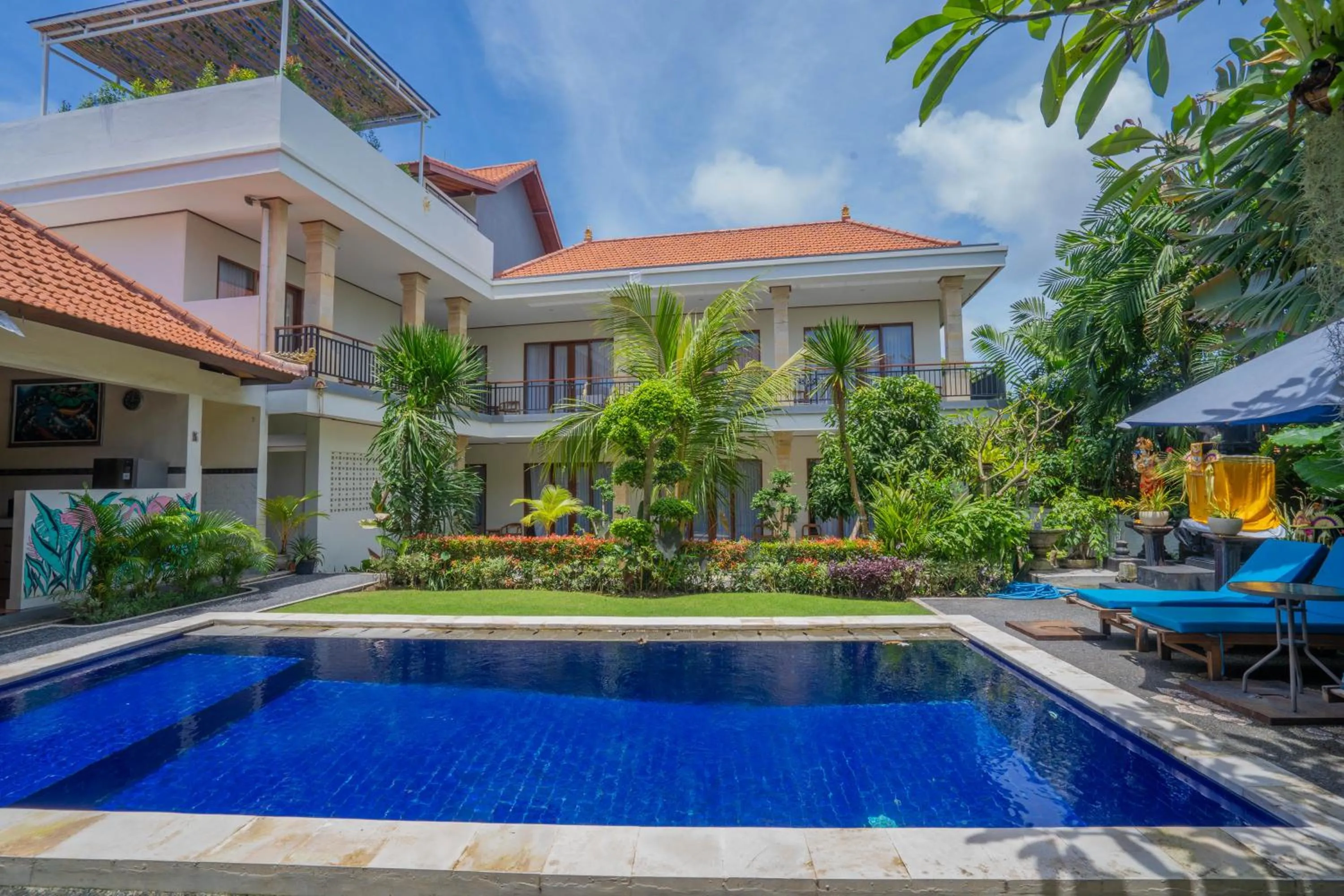 Property building in Bagas Bagus Guesthouse