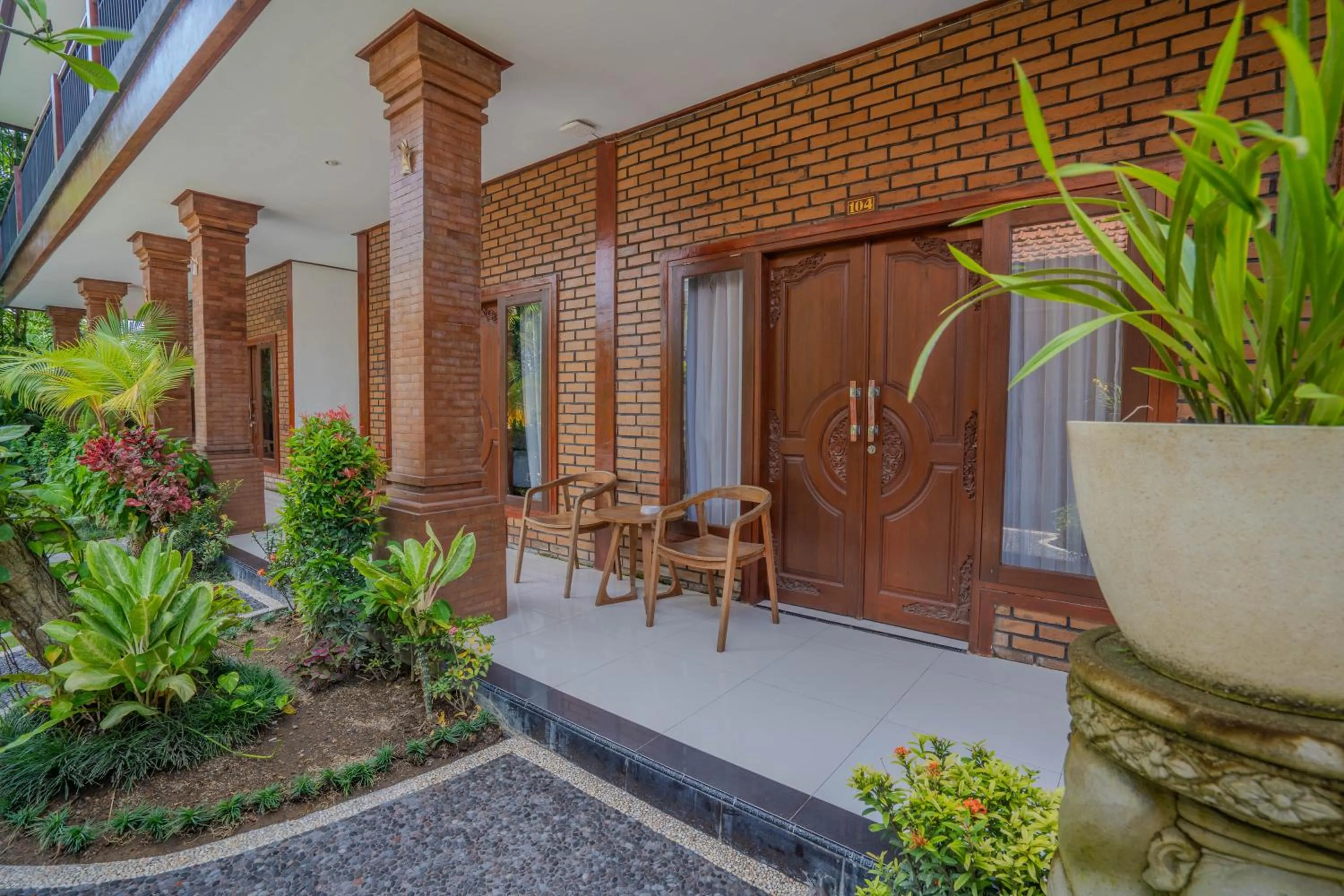 Property building in Bagas Bagus Guesthouse