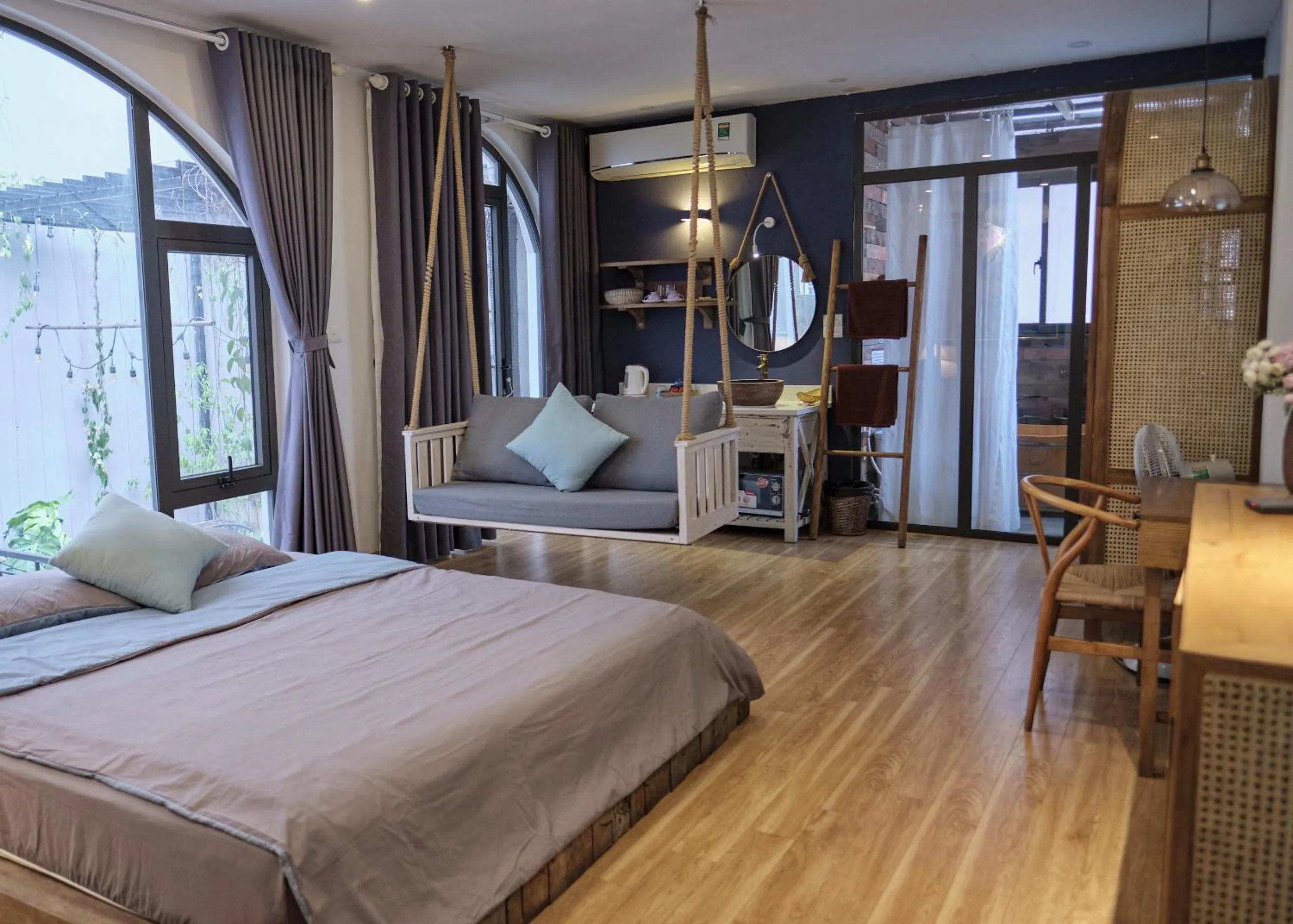 Garden view, Bed in The Gallery Homestay - By Pegasy Group