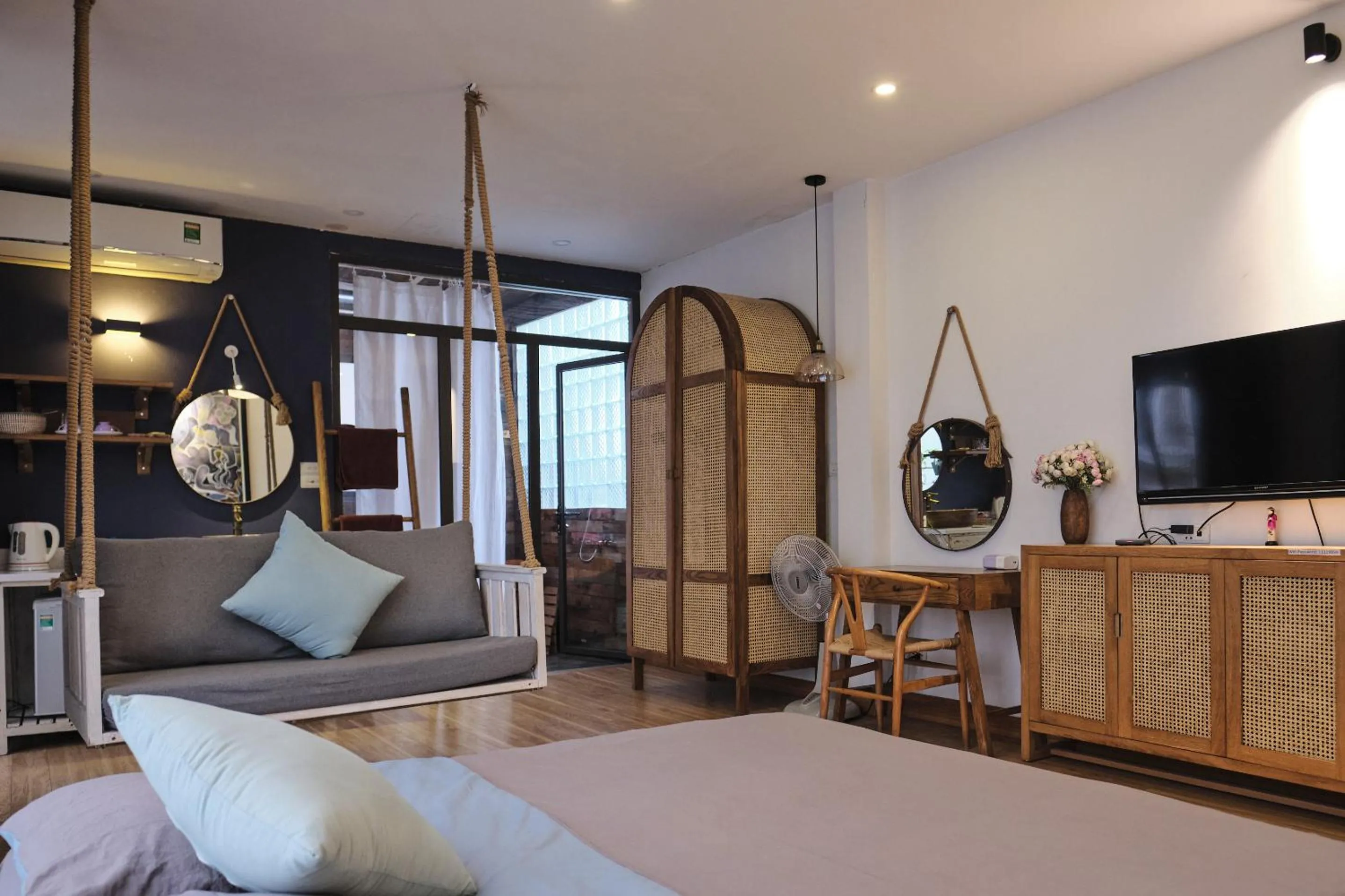 Bedroom, Bed in The Gallery Homestay - By Pegasy Group