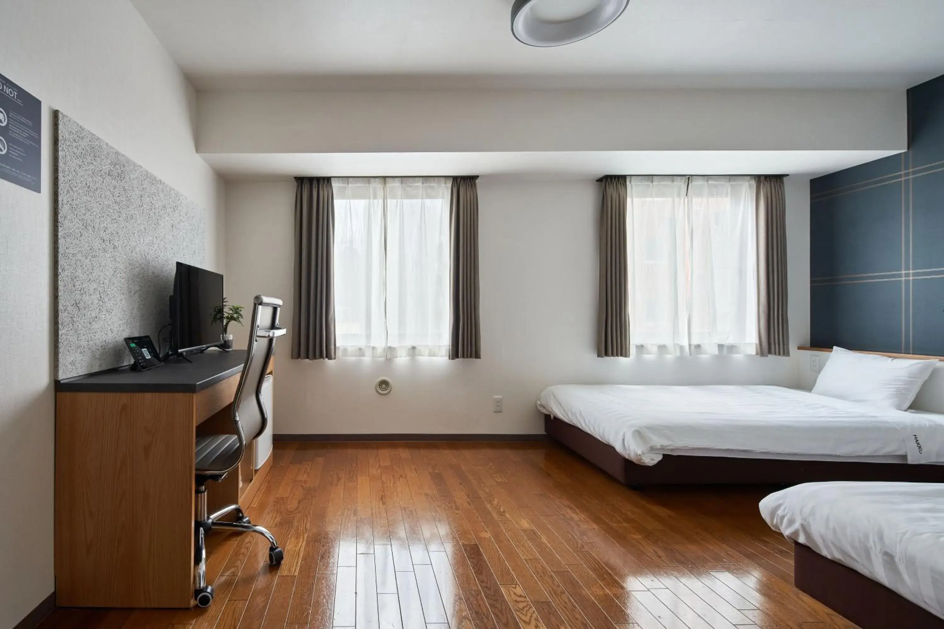 Bed in TOKIO's HOTEL Bed in TOKIO's HOTEL