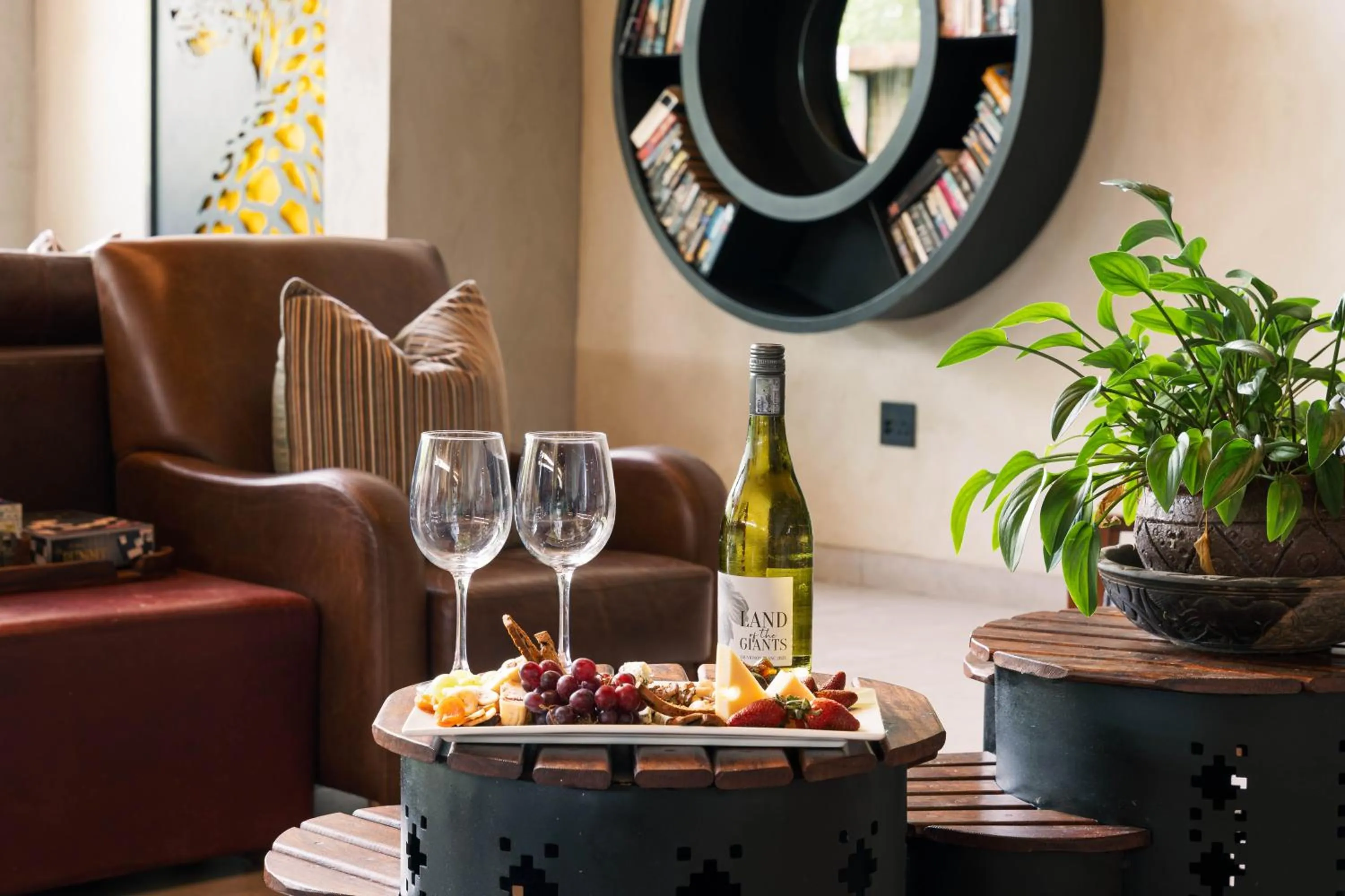 Communal lounge/ TV room in Chobe River Lodge