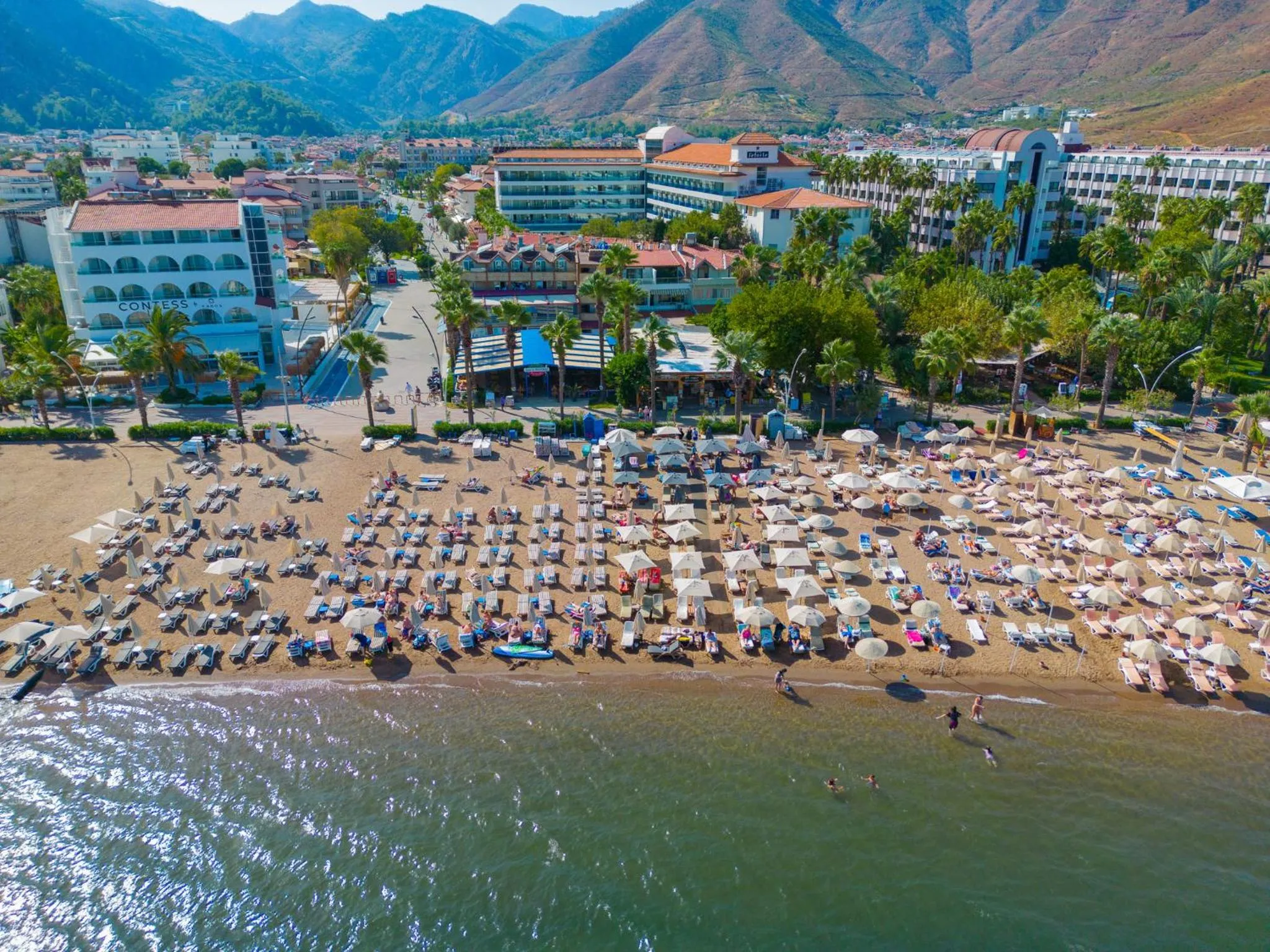 Beach in Emilia Otel