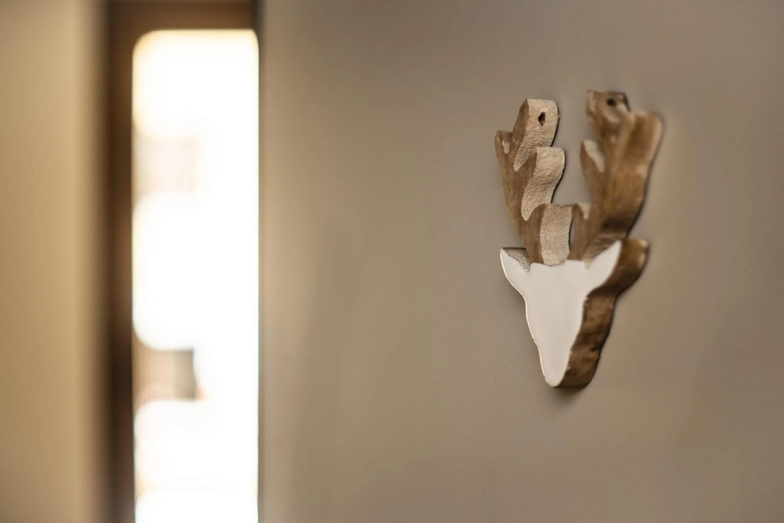 Decorative detail in Maison Poluc hotel apartments