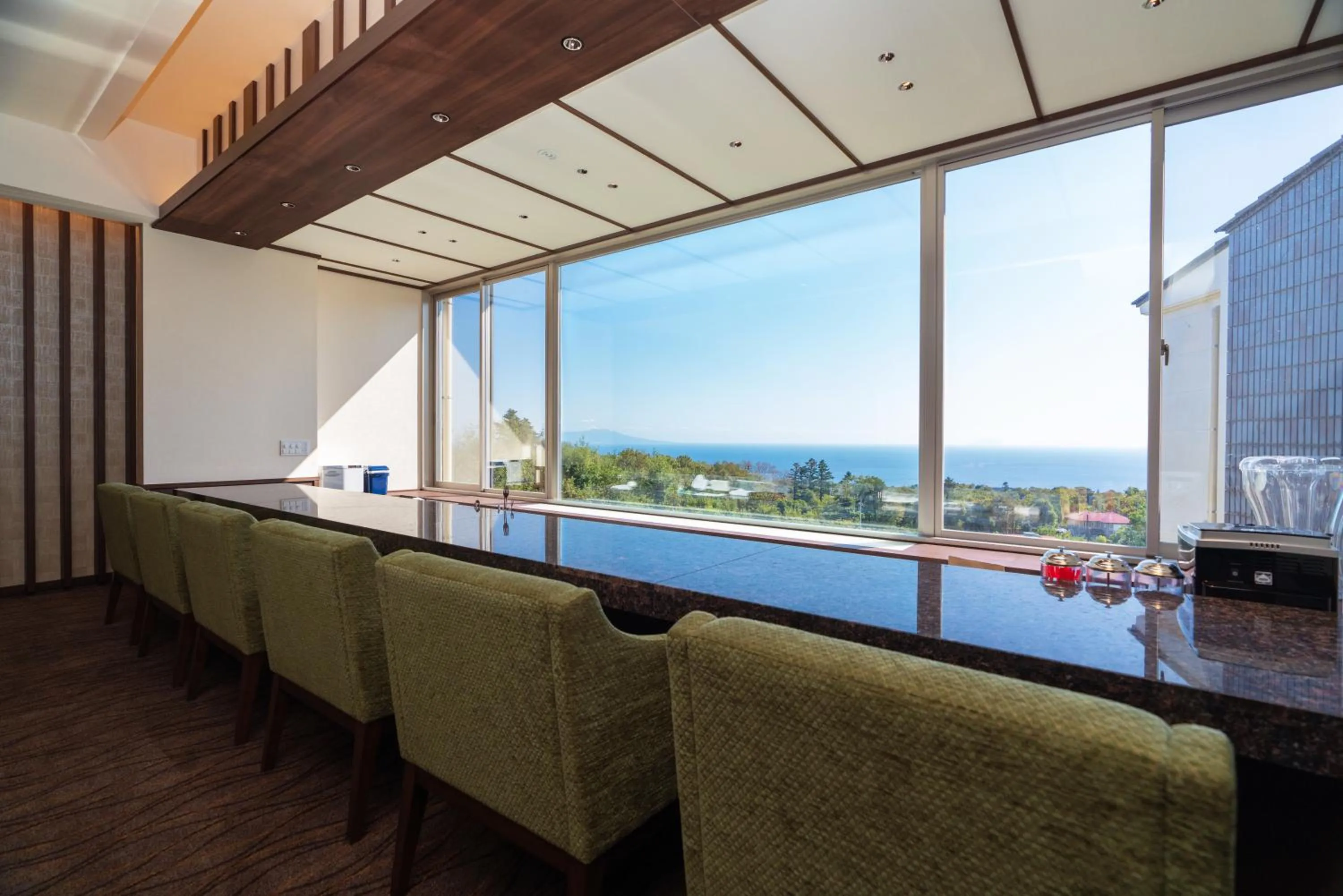 Day in Omuro no Mori Gyokusui -Adult Only-