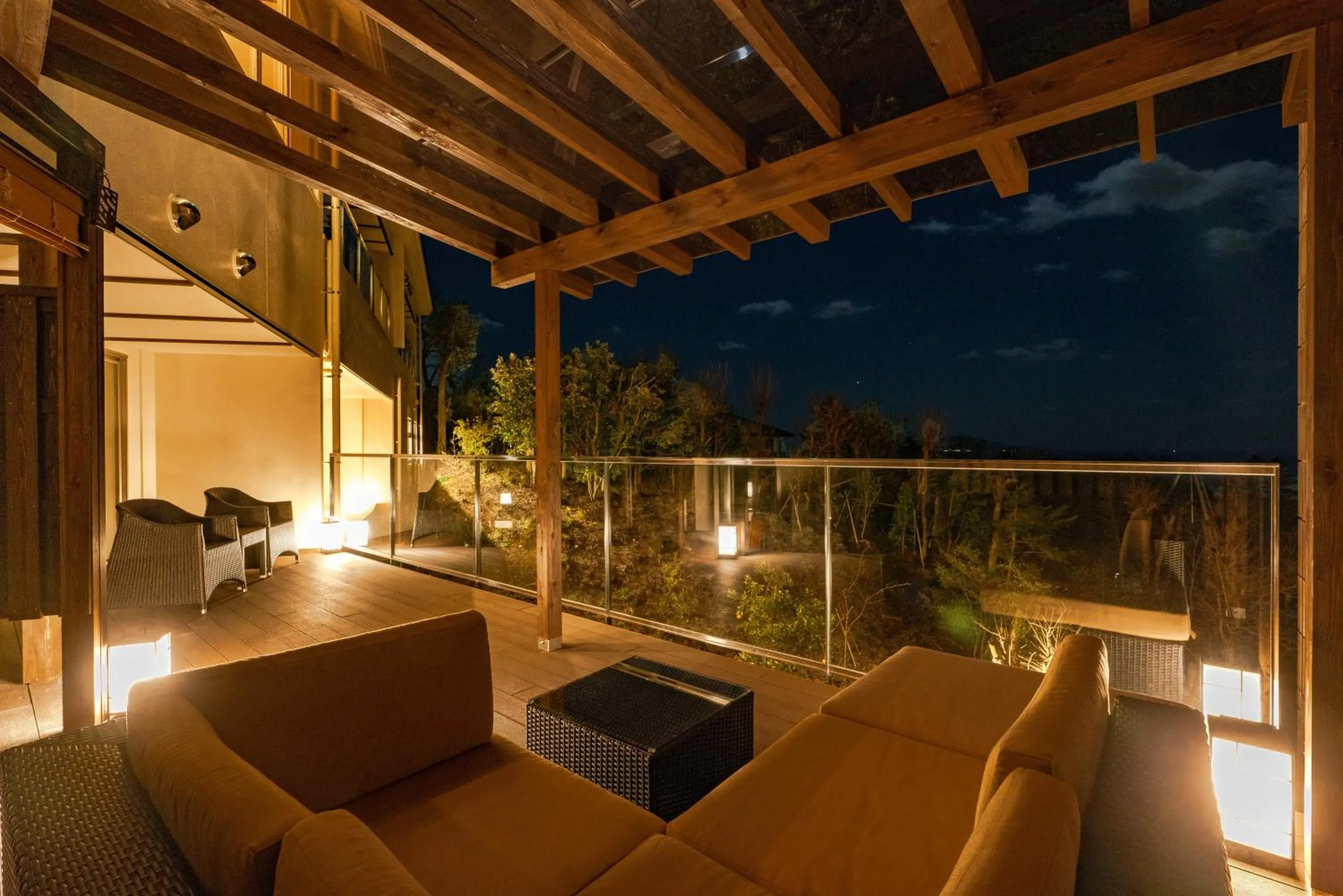 Night in Omuro no Mori Gyokusui -Adult Only-