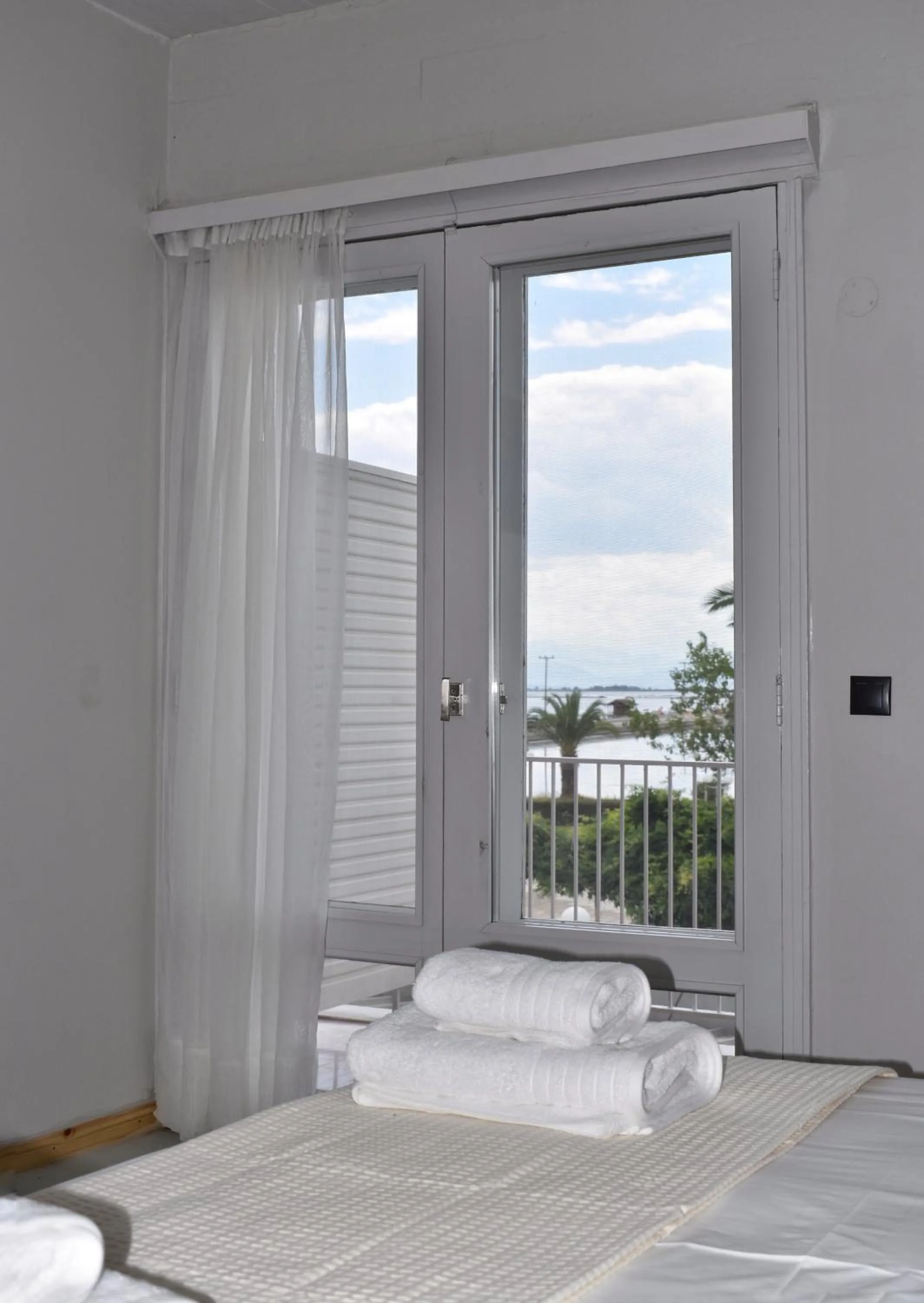 Bedroom, Bed in Hotel Theoxenia