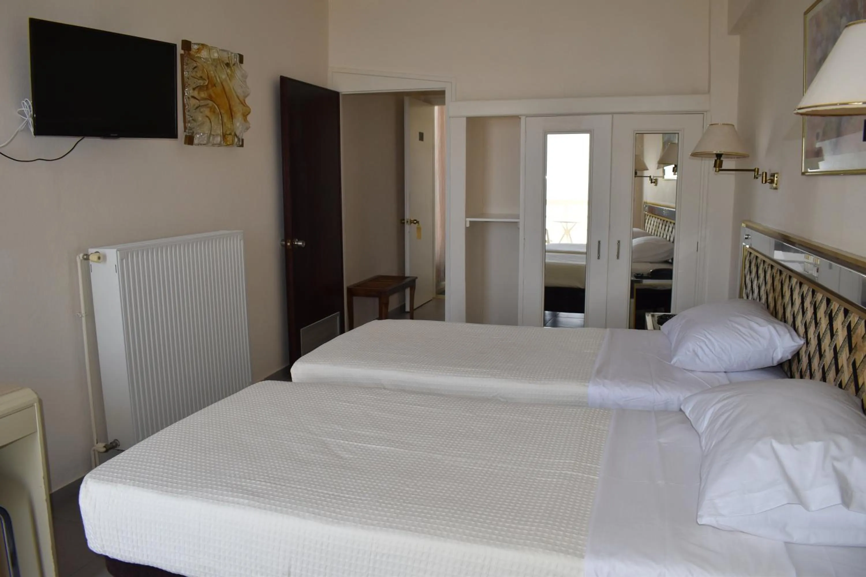 Bedroom, Bed in Hotel Theoxenia