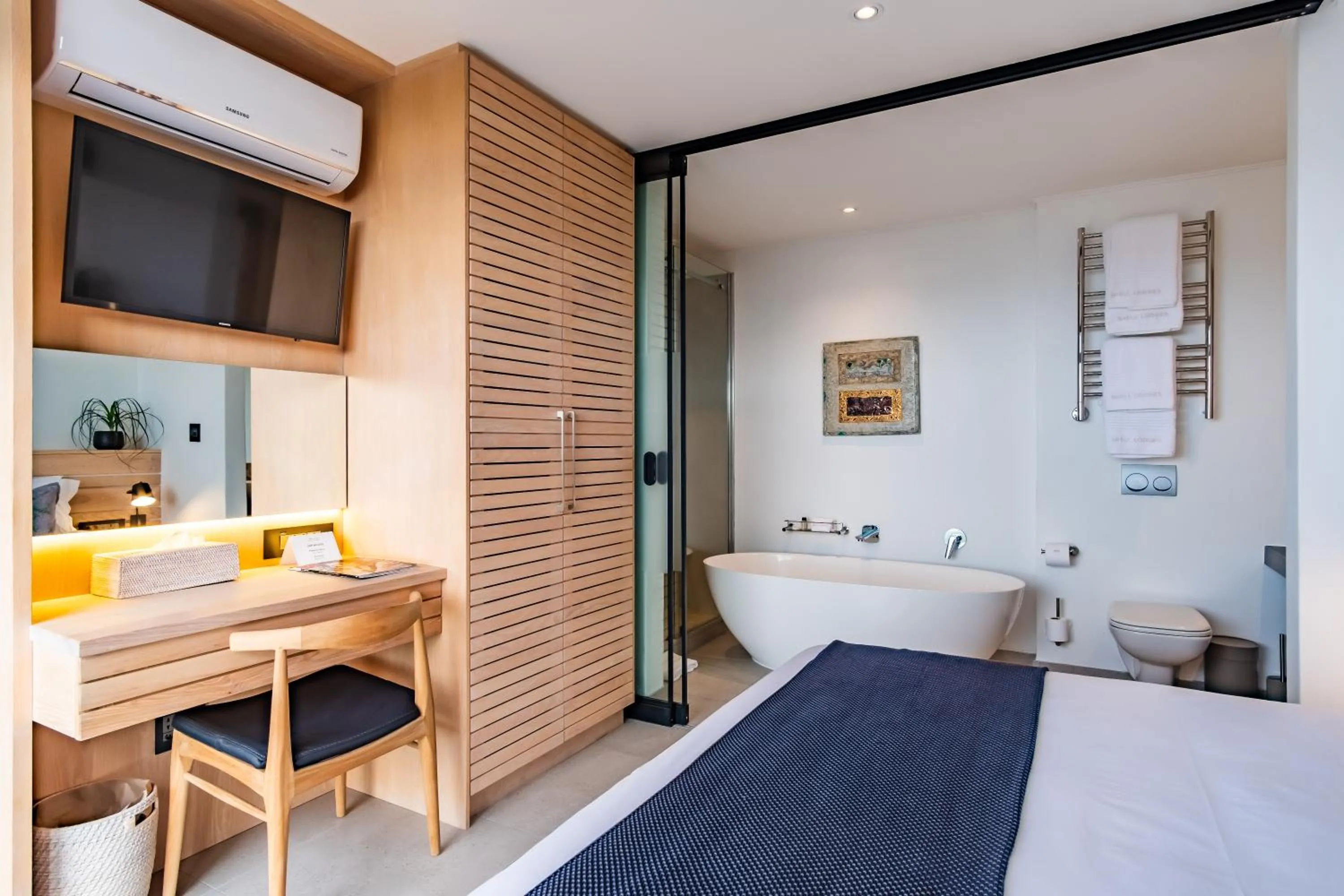 Bed in The Murex