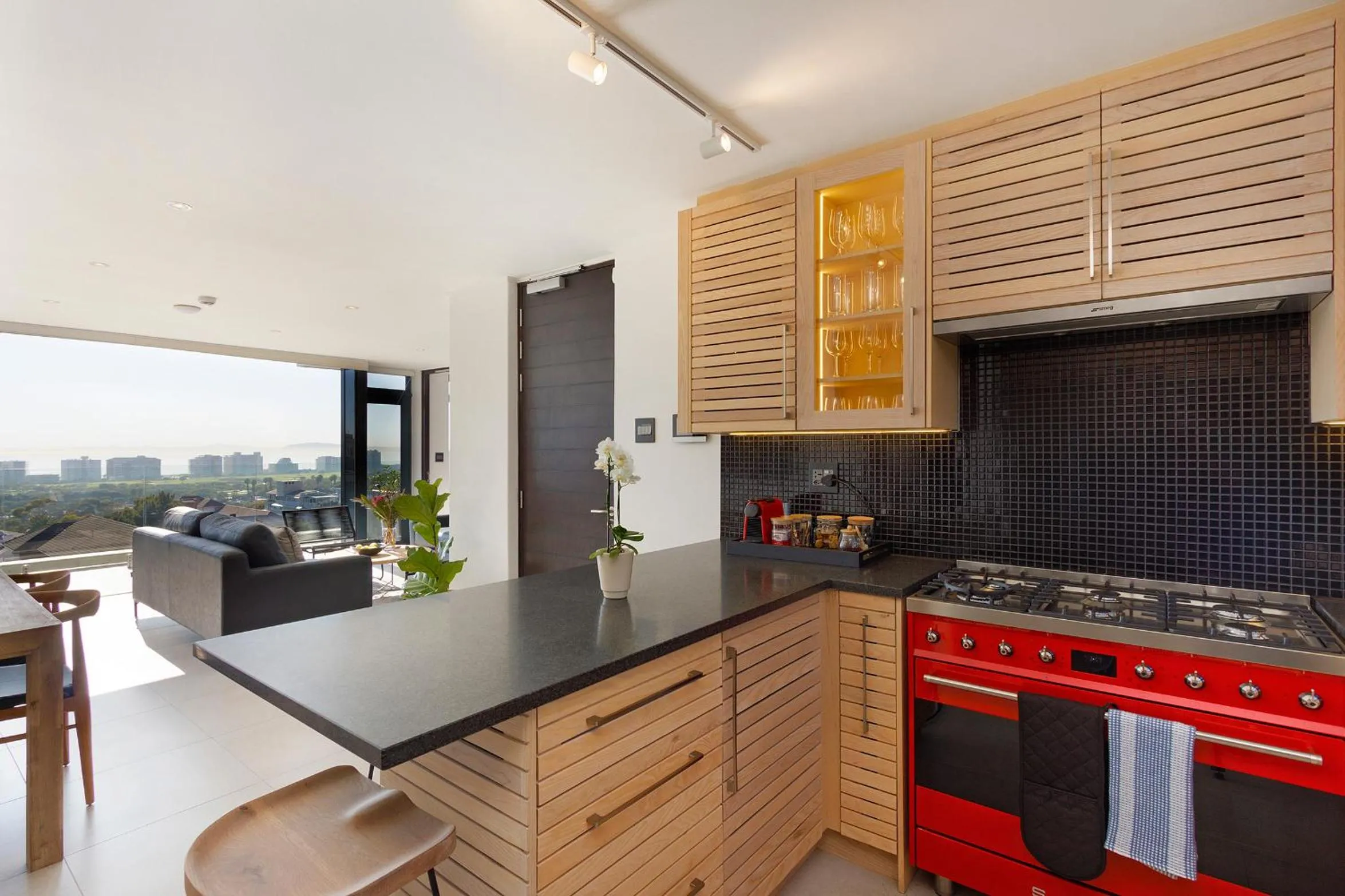 Kitchen or kitchenette in The Murex