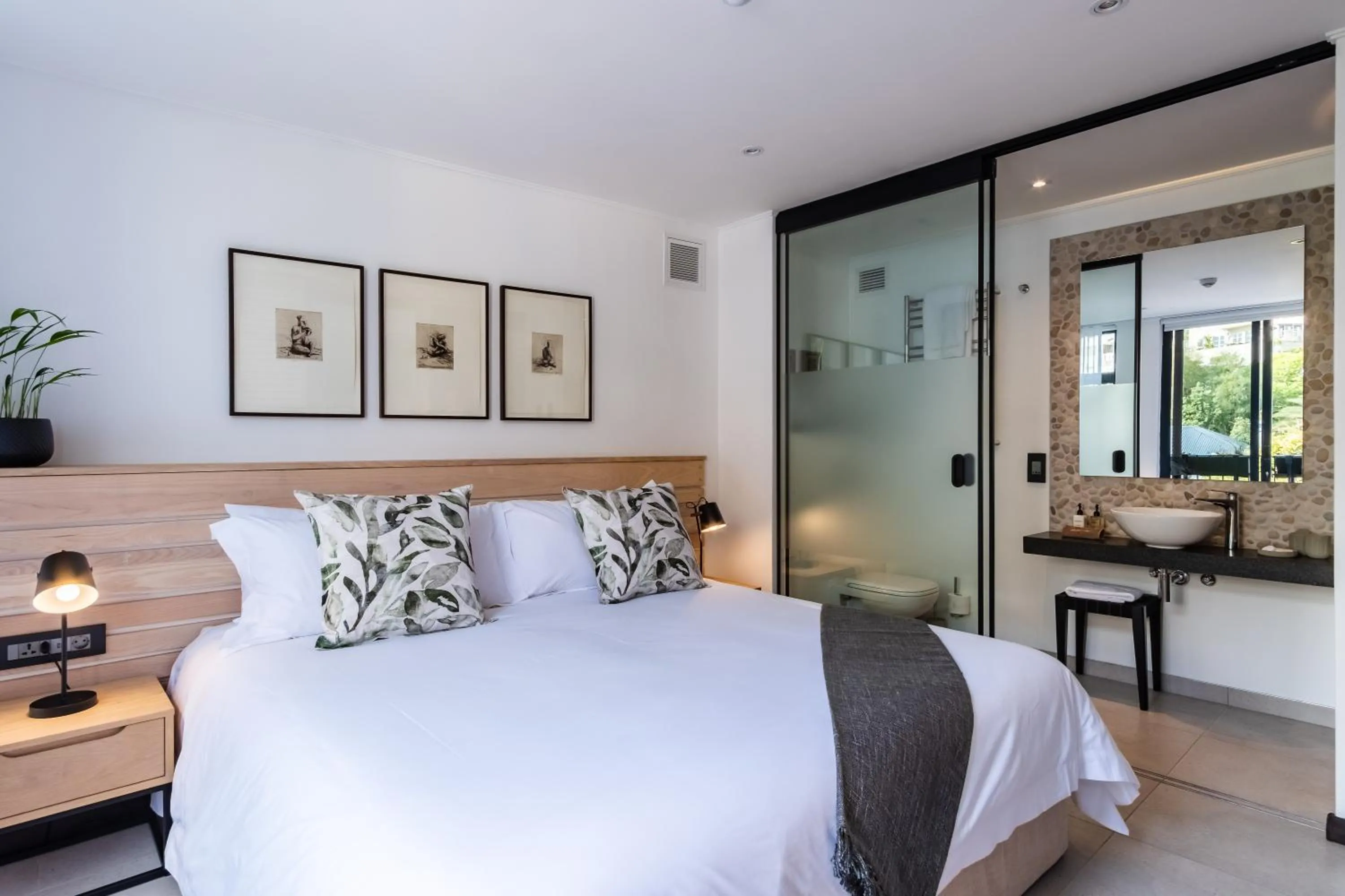 Bed in The Murex