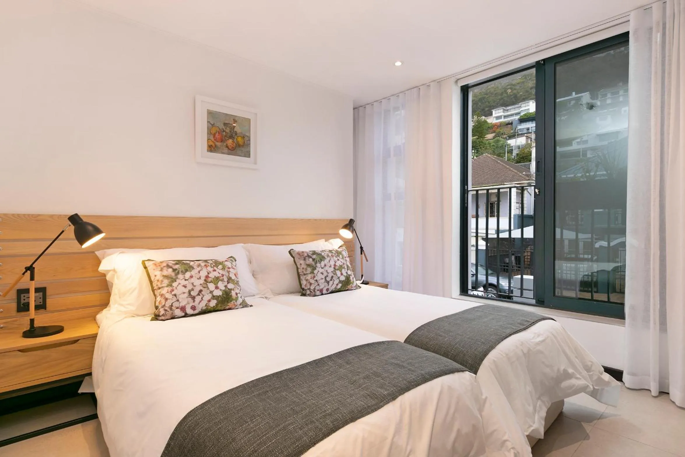 Bedroom, Bed in The Murex