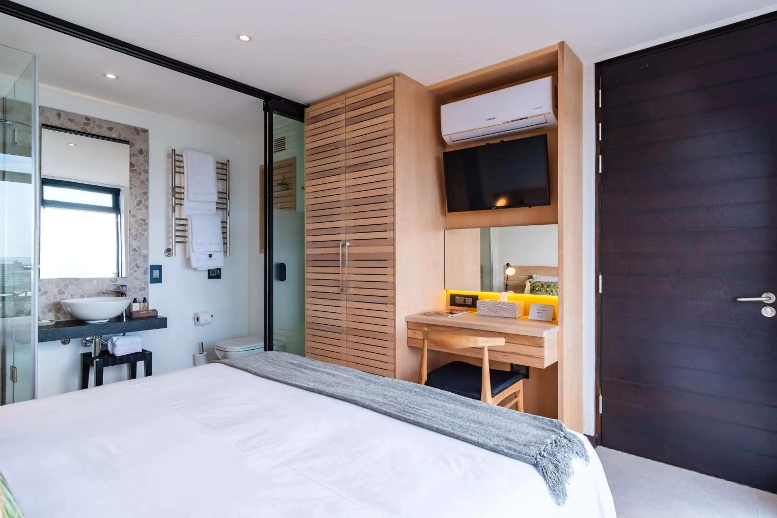 Bed in The Murex