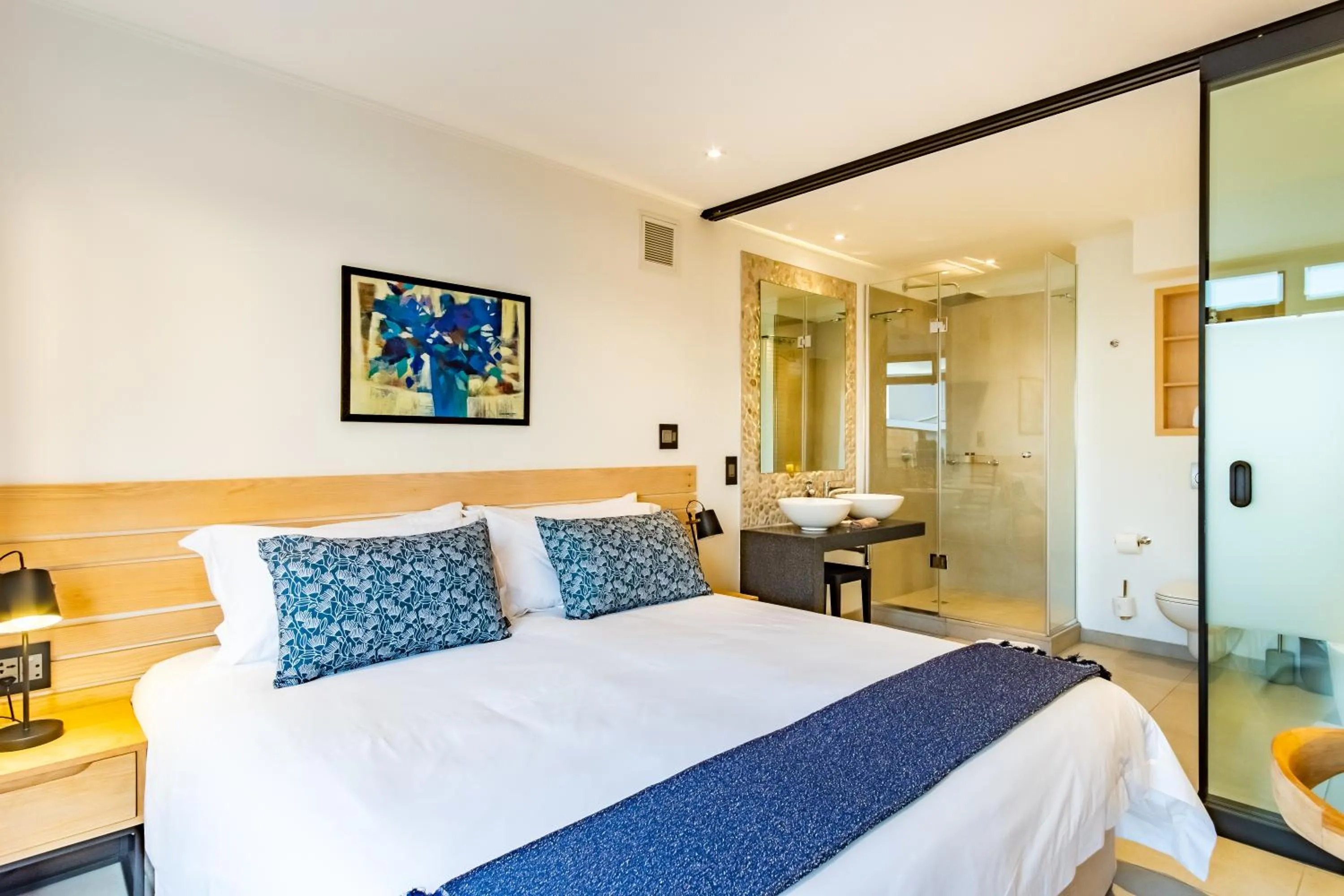 Bed in The Murex