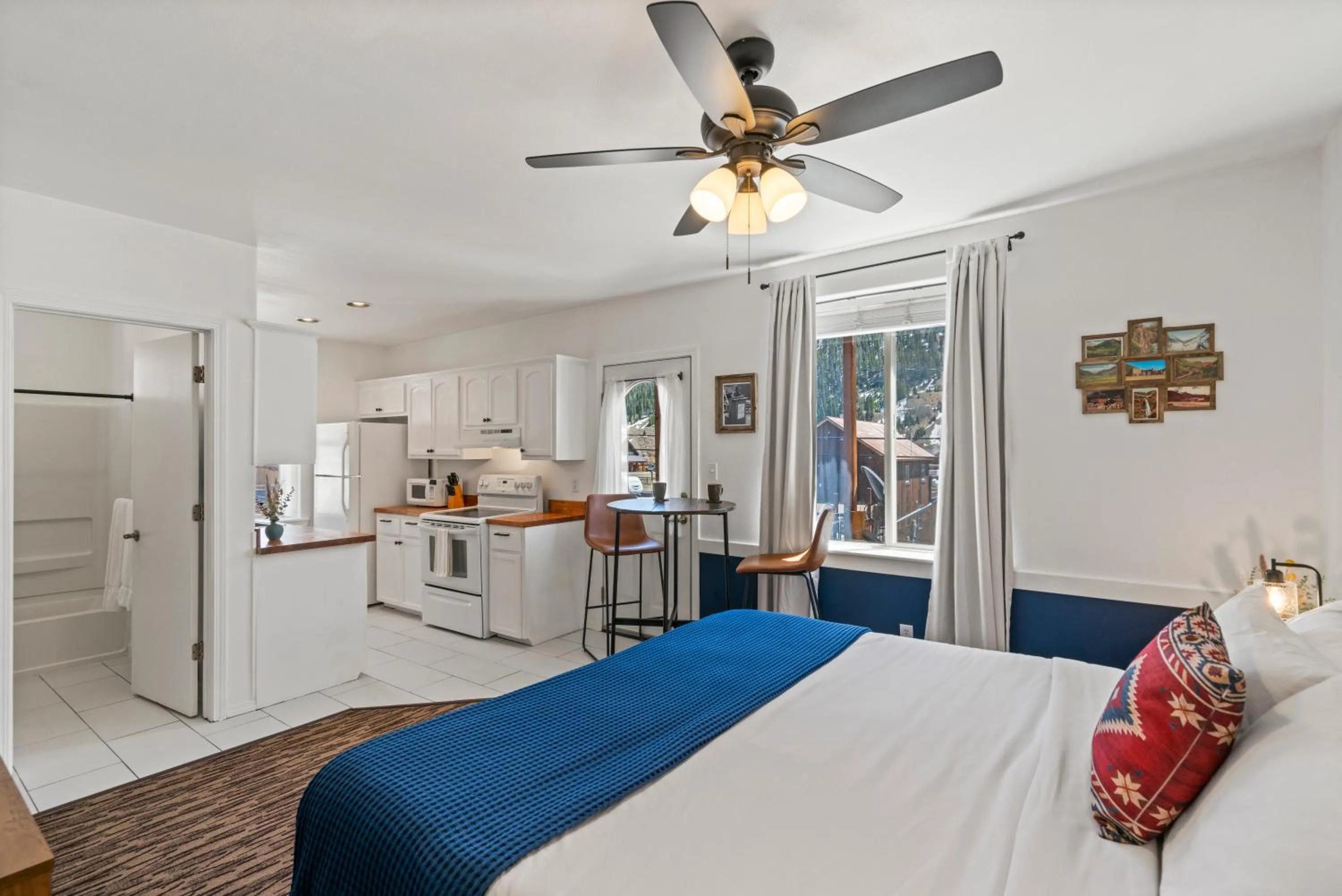 Bed in The Bent Elbow