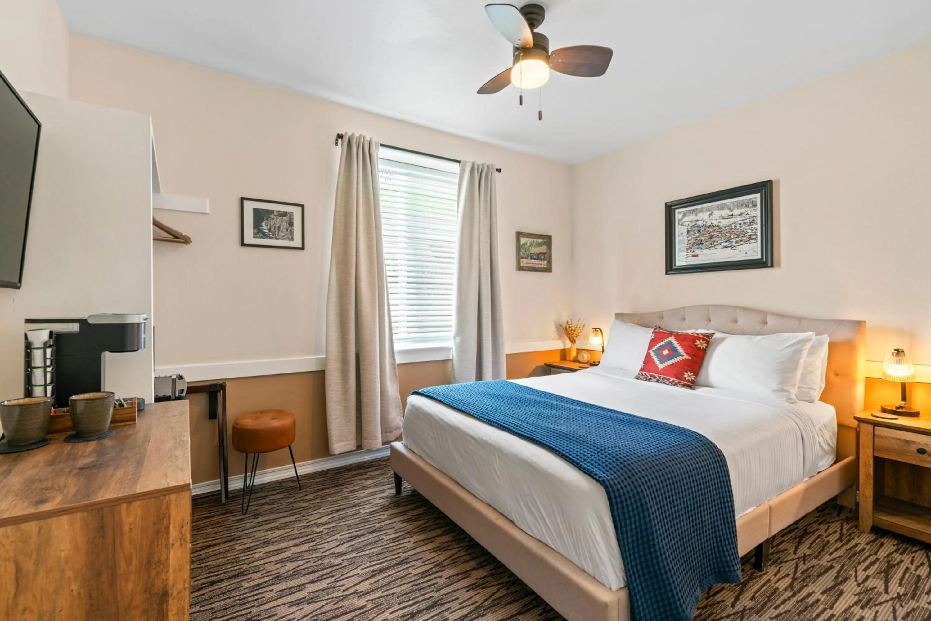 Bed in The Bent Elbow