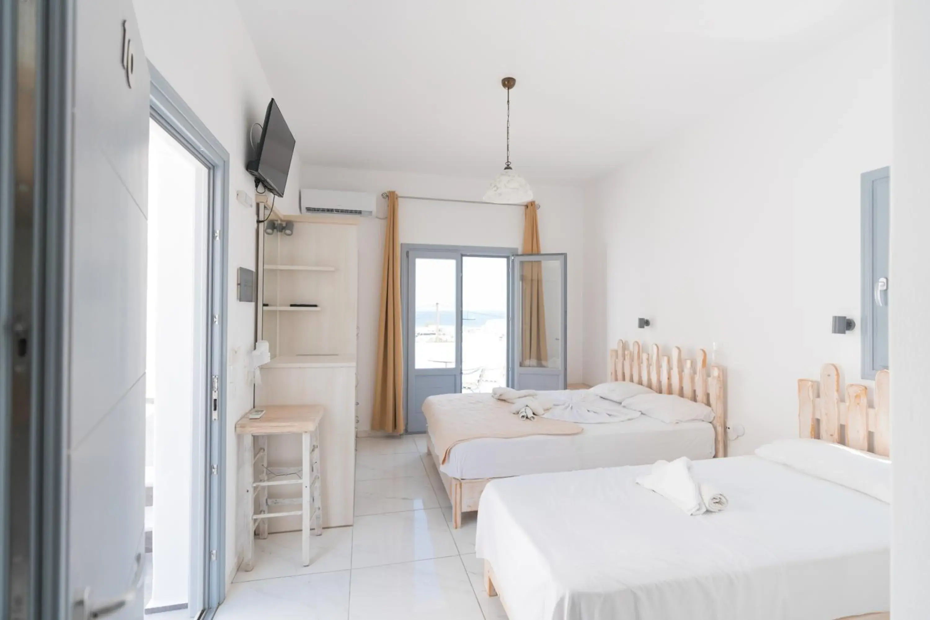 Triple Room with Sea View in Dodomar Selections Triple Room with Sea View in Dodomar Selections